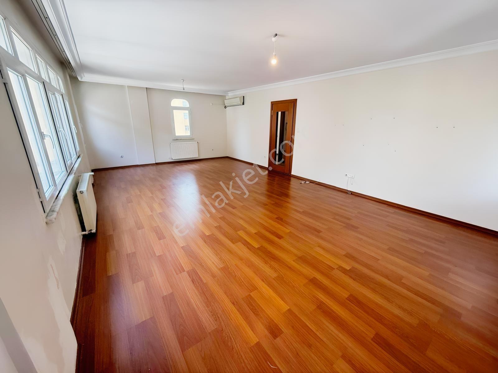 Tarabya'da , Boş 3+1 Kat İrtifaktlı Arakat Satılık Daire — fotoğraf 4