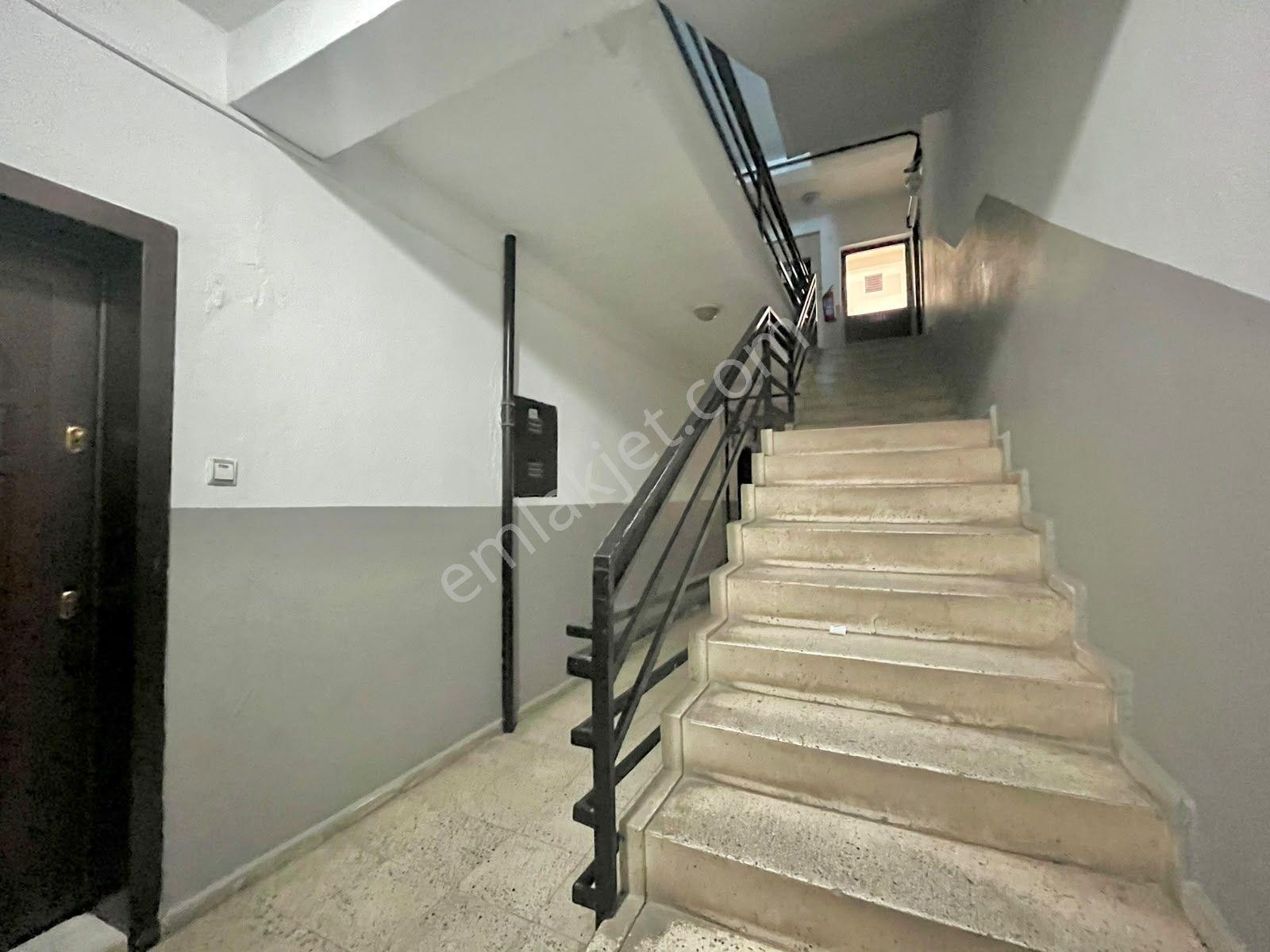 ***nasip'ten Satıllık 3+1 Site İçersinde Uygun Fiyatlı Daire*** — fotoğraf 30