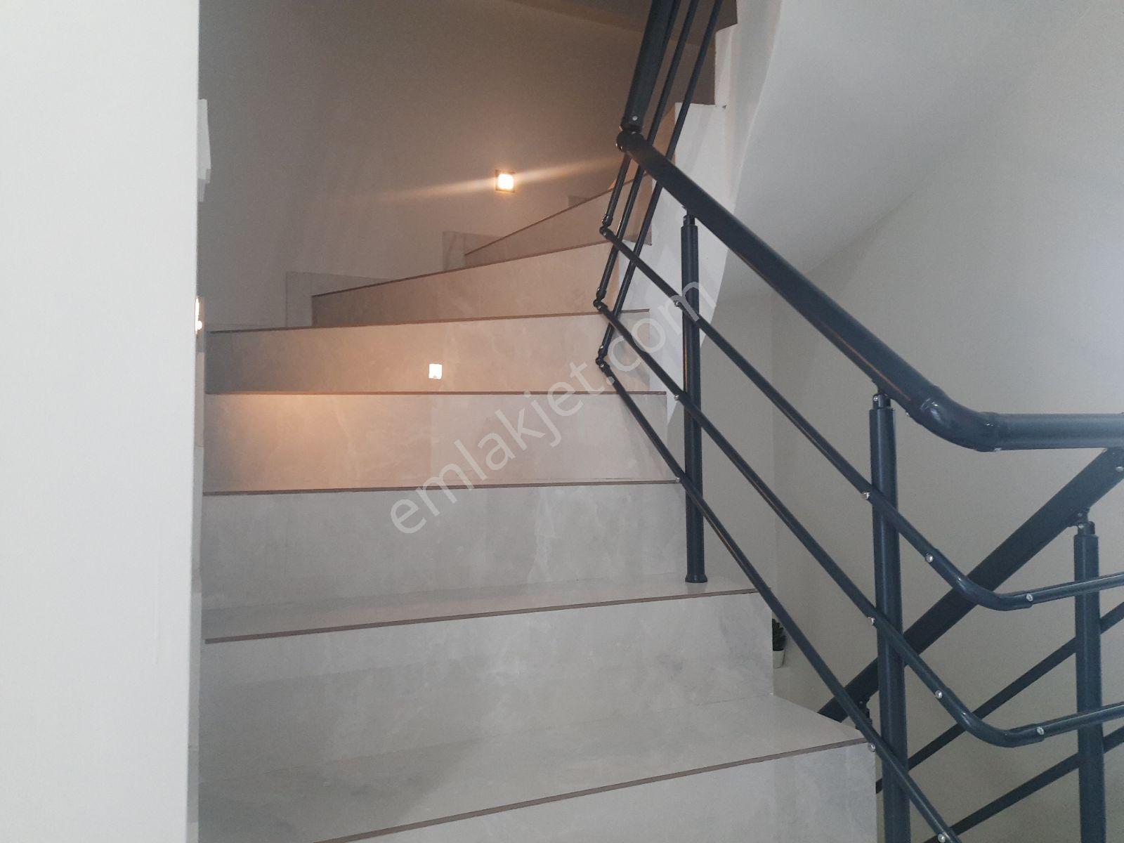 Ayvalık, Küçükköy'de Müstakil Lüks 5+1 Satılık Villa — fotoğraf 24