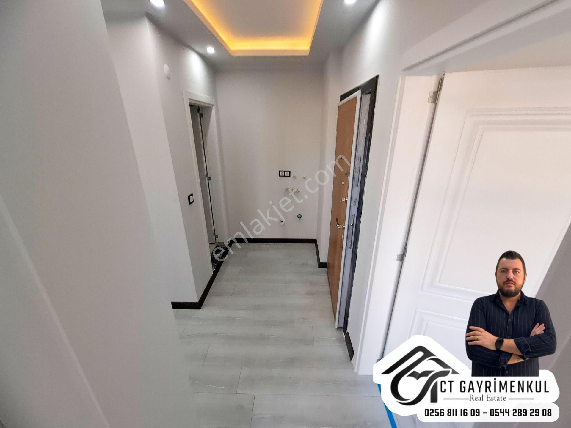 Didim'de Satılık 2+1 Ayrı Mutfak Bahçeli Deniz Manzaralı Ön Cephe Sıfır Daire ! — fotoğraf 8