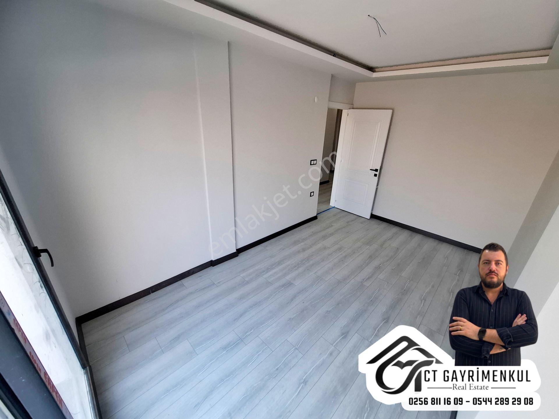 Didim'de Satılık 2+1 Ayrı Mutfak Bahçeli Deniz Manzaralı Ön Cephe Sıfır Daire ! — fotoğraf 16