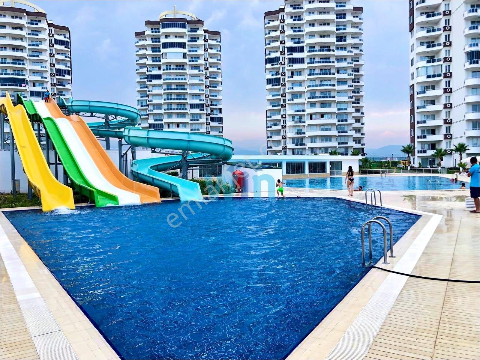 Win'Den Çeşmeli Liparis Suncity'De Deniz Manzaralı Satılık 1+1