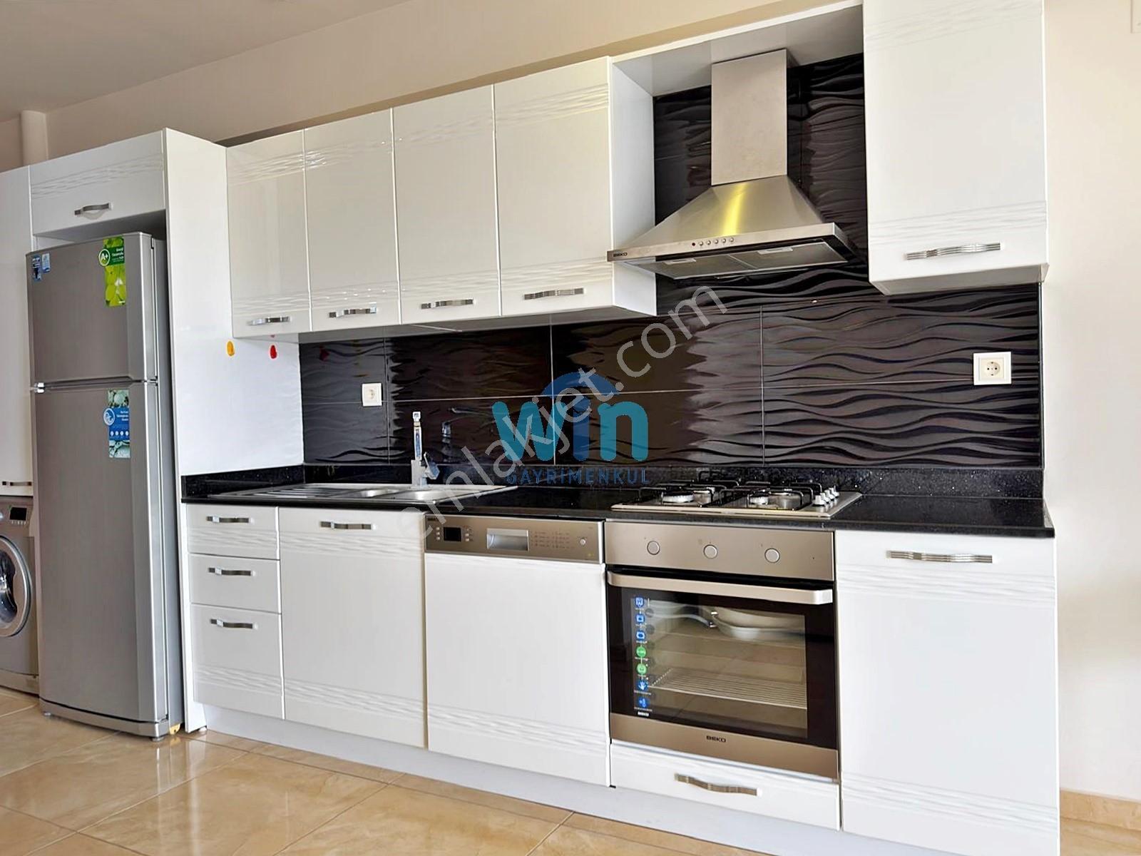 Win'den Çeşmeli Liparis Suncity'de Deniz Manzaralı Satılık 1+1 — fotoğraf 12