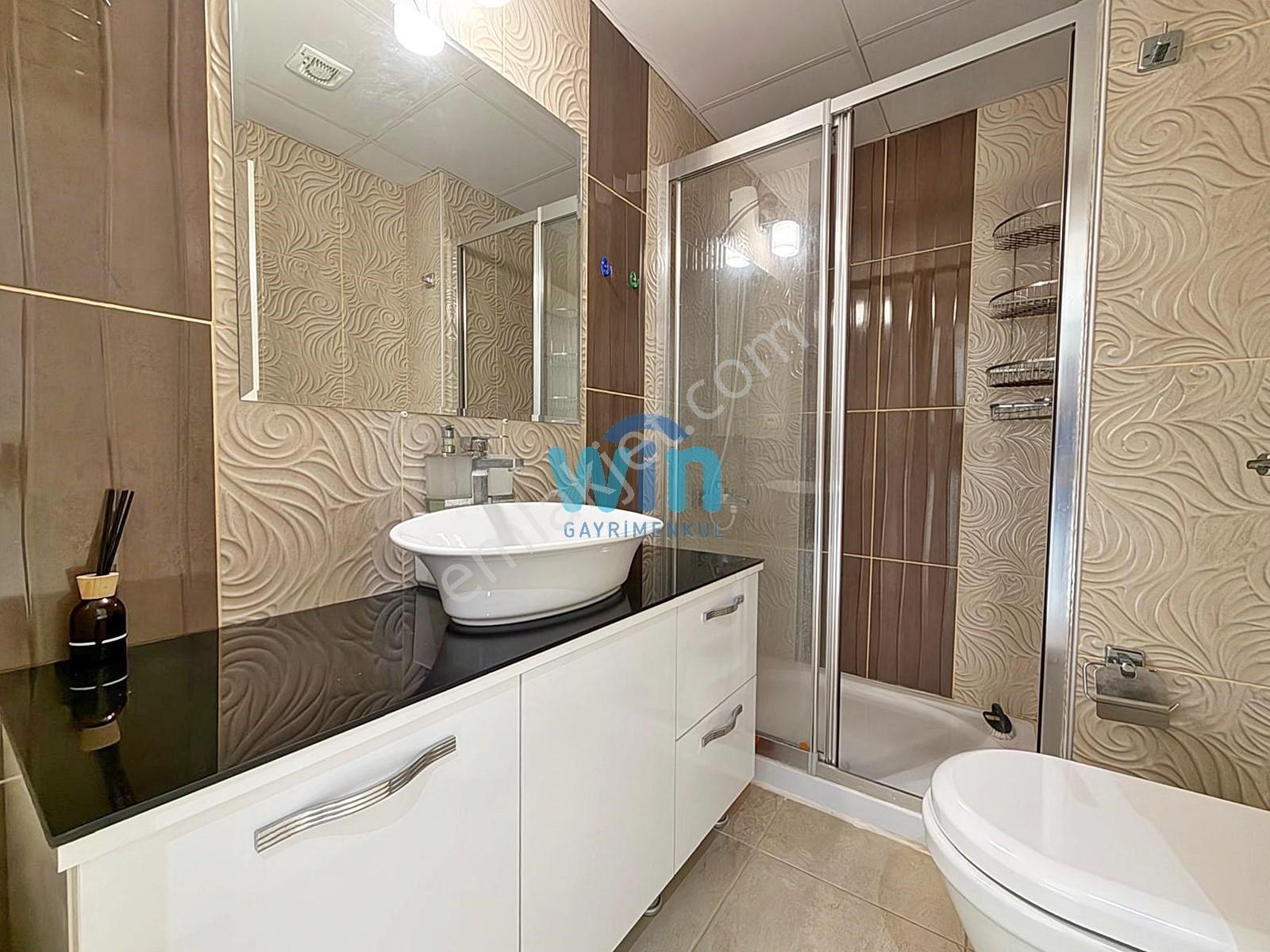 Win'den Çeşmeli Liparis Suncity'de Deniz Manzaralı Satılık 1+1 — fotoğraf 14