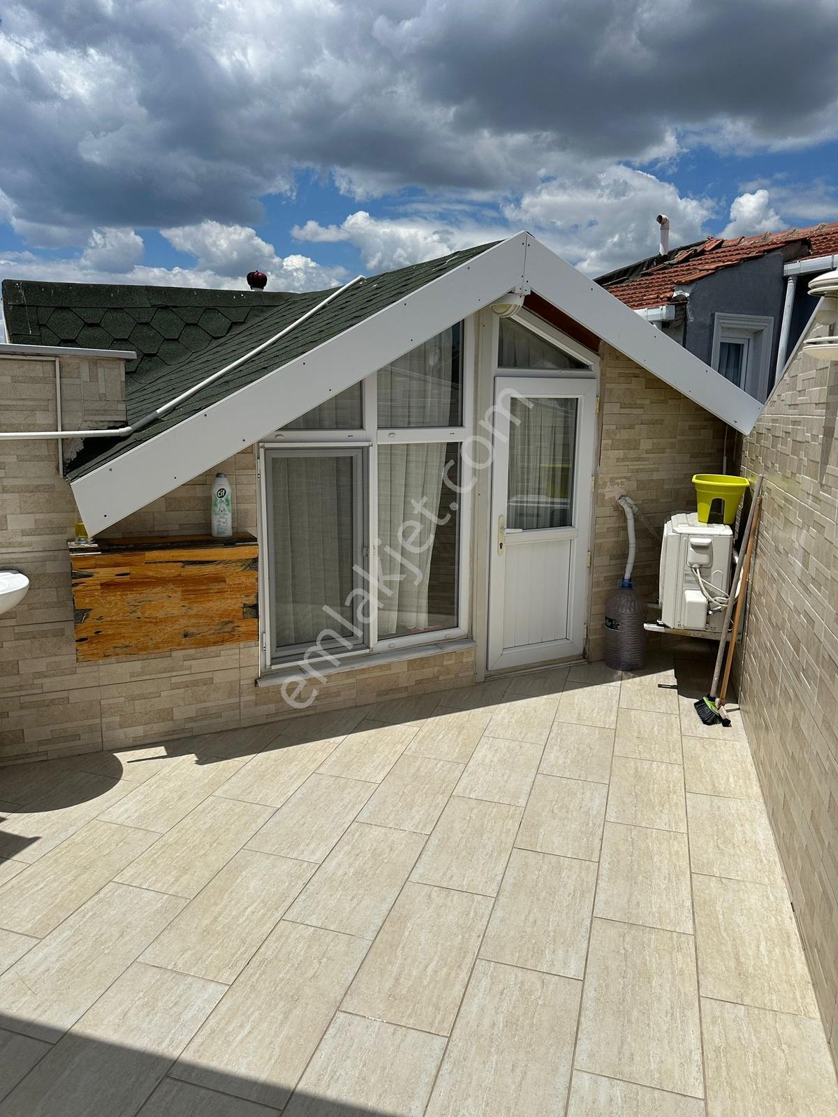 Tekirdağ Demirkaya Tatil Sitesi'nde Eşyalı Teraslı Dubleks Daire — fotoğraf 2