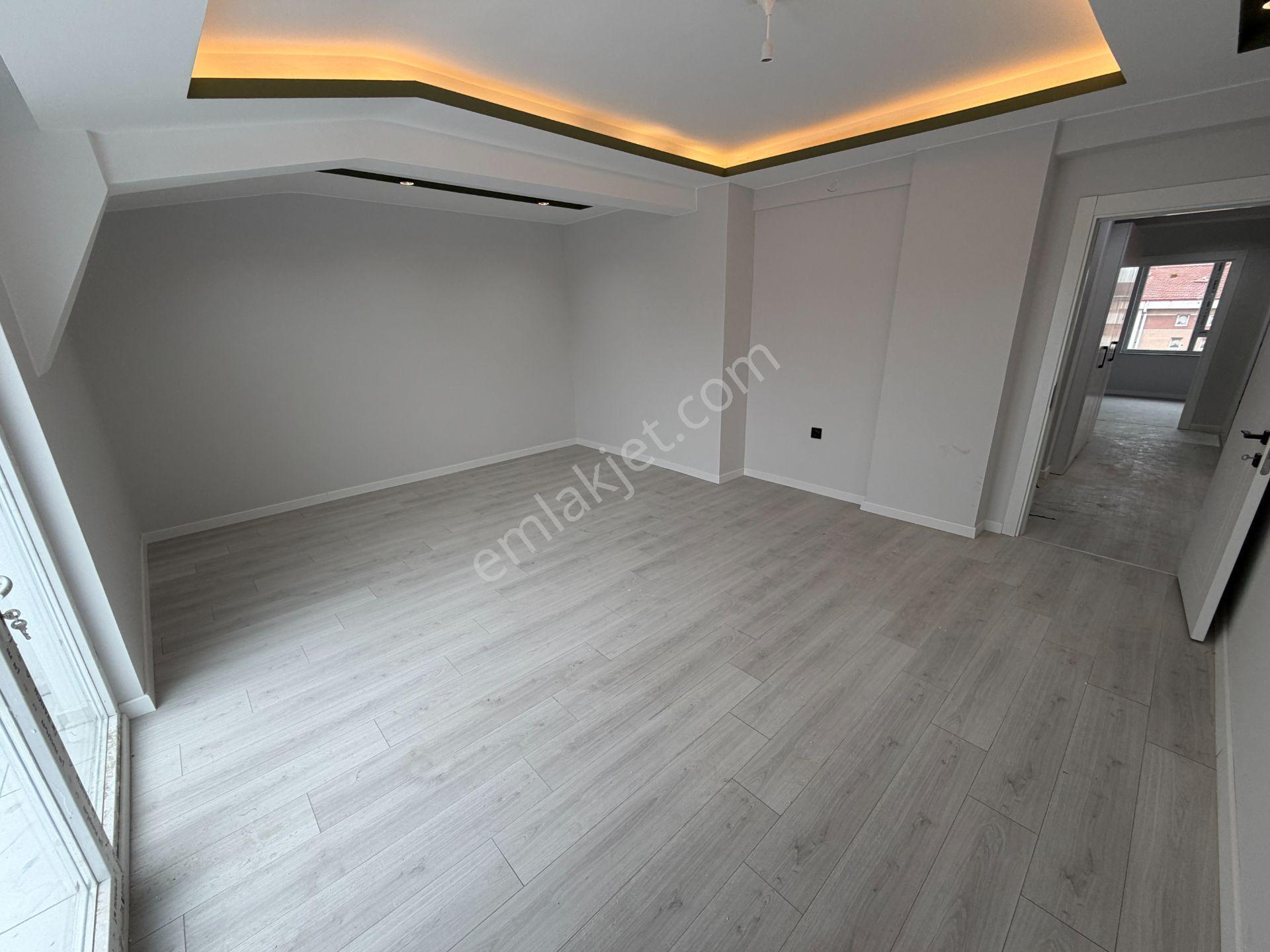 Estorıa'dan Gürlife Yakını Kullanışlı Dubleks 3+1 Daire — fotoğraf 4