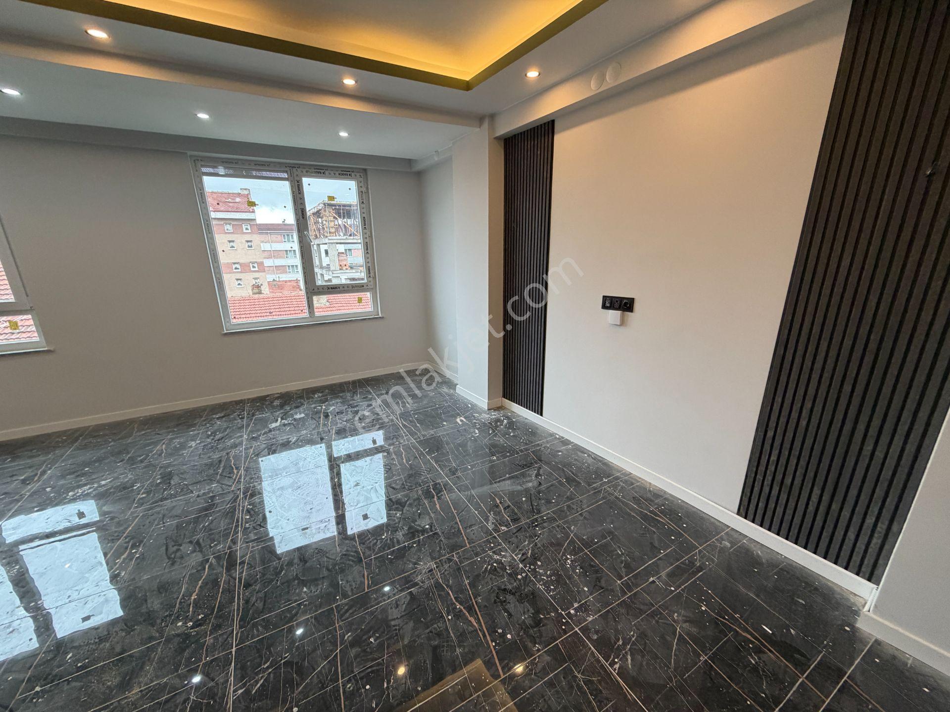 Estorıa'dan Gürlife Yakını Kullanışlı Dubleks 3+1 Daire — fotoğraf 30