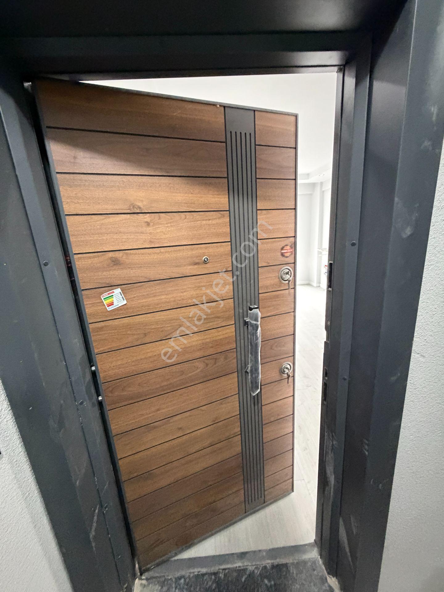 Estorıa'dan Gürlife Yakını Kullanışlı Dubleks 3+1 Daire — fotoğraf 32