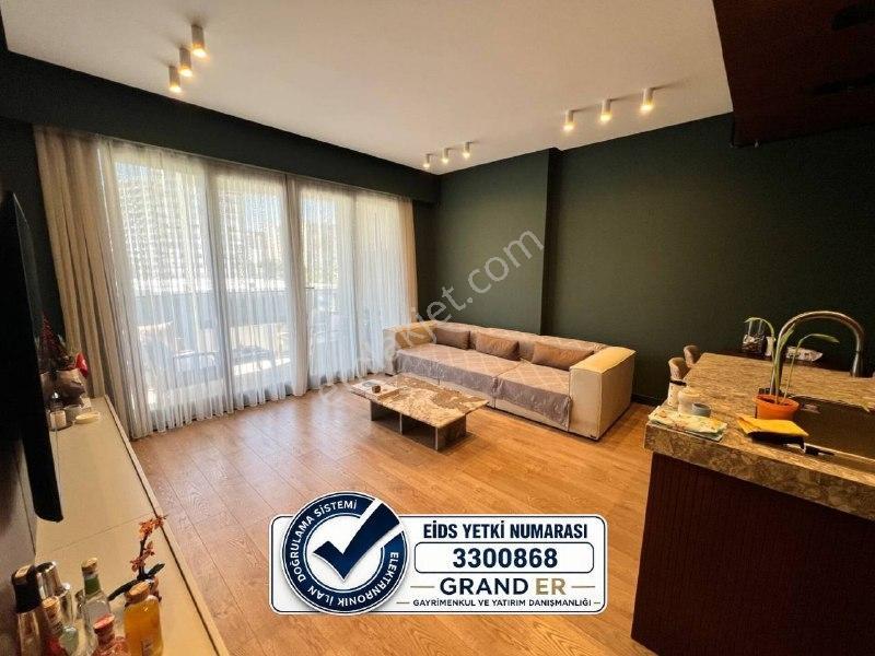 Sahilin Hemen Yanı Başında, Modern 2+1 Satılık Daire — fotoğraf 6