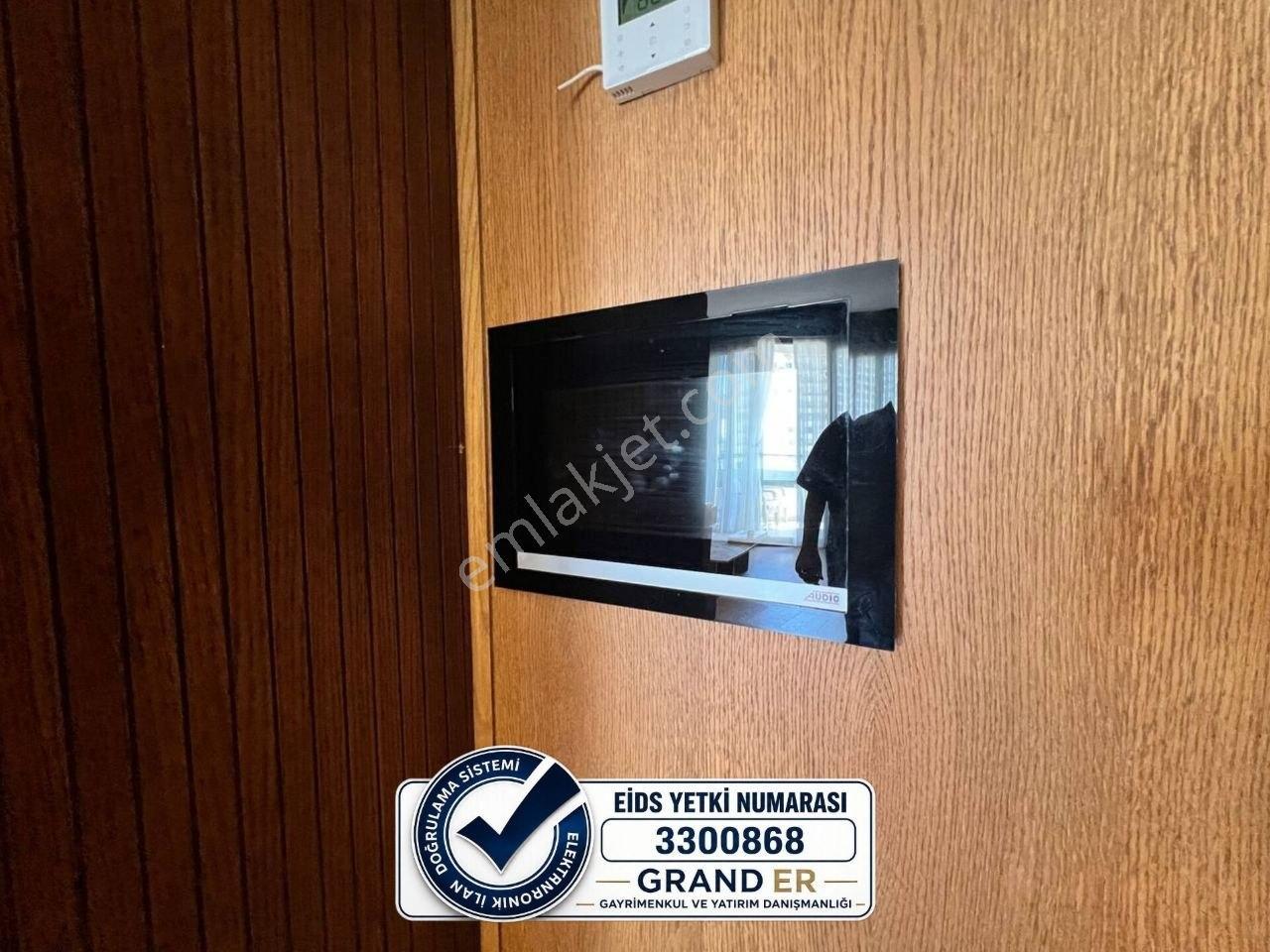 Sahilin Hemen Yanı Başında, Modern 2+1 Satılık Daire — fotoğraf 18
