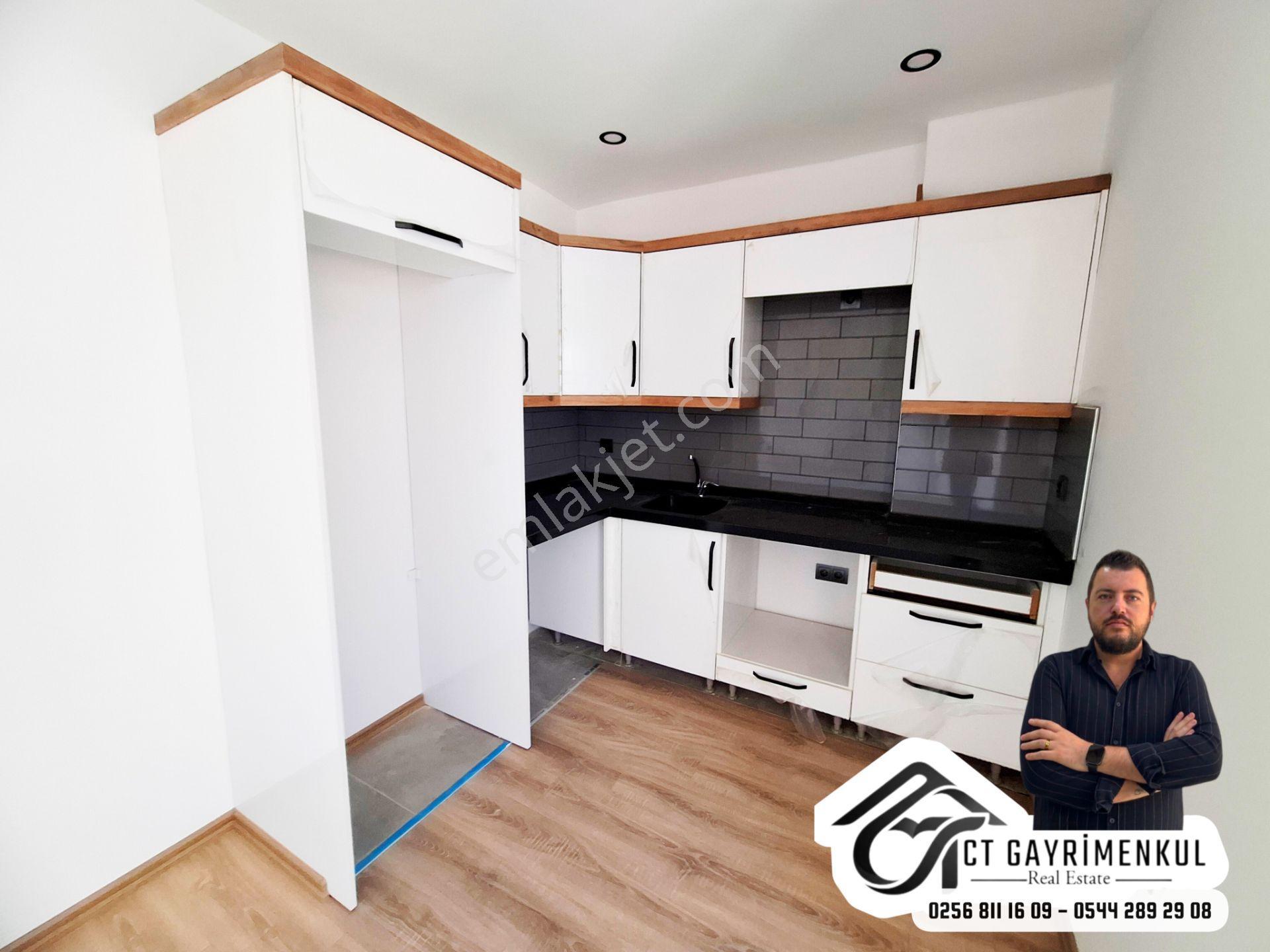Didim'de Satılık 2+1 Orta Kat Çarşıya Yakın Ön Cephe Sıfır Daire — fotoğraf 5
