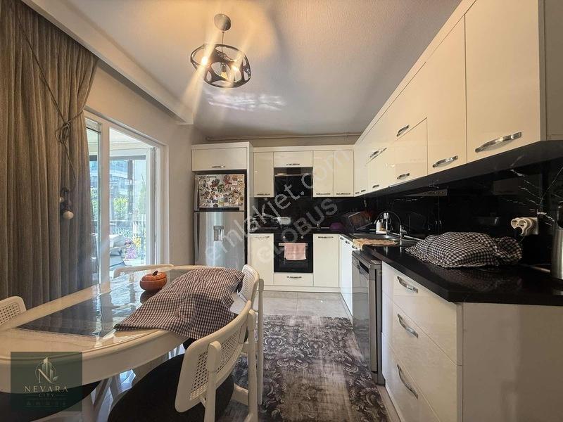 Nevara City'den Havuzlu Site İçinde 140 M2 Net 3,5+1 Lüks Daire — fotoğraf 9