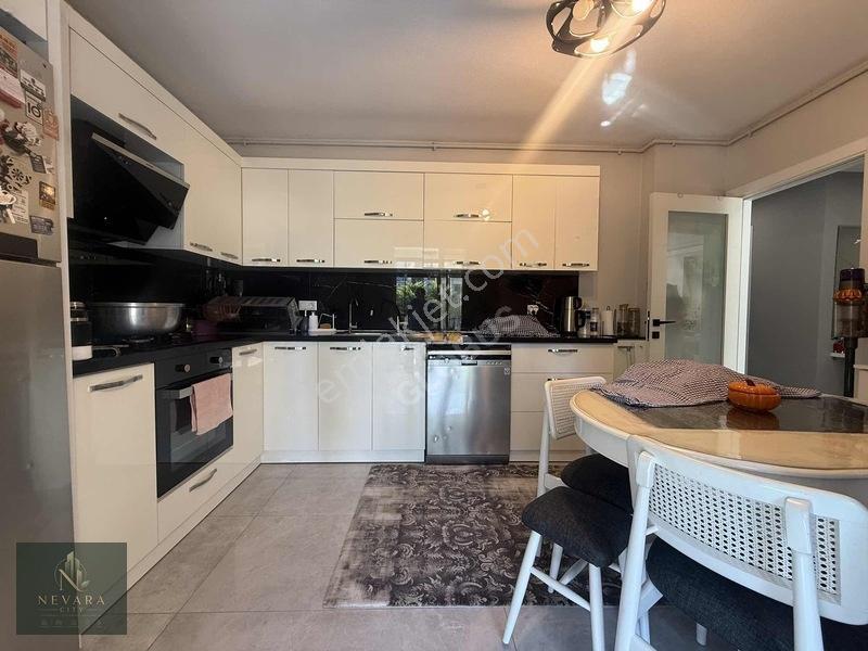 Nevara City'den Havuzlu Site İçinde 140 M2 Net 3,5+1 Lüks Daire — fotoğraf 11