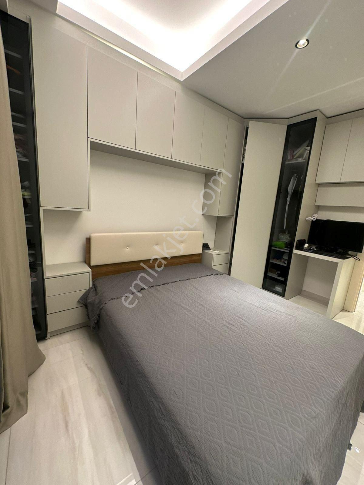 Alanya Mahmutlarda Denize Sıfır Full Eşyalı 2+1 Satılık Daire — fotoğraf 9