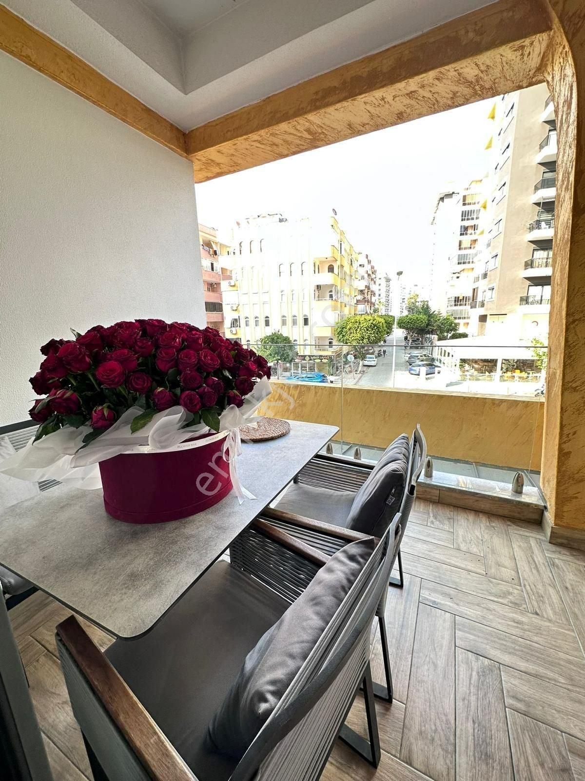 Alanya Mahmutlarda Denize Sıfır Full Eşyalı 2+1 Satılık Daire — fotoğraf 10