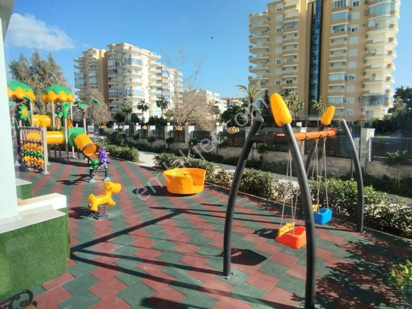 Alanya Mahmutlarda Denize Sıfır Full Eşyalı 2+1 Satılık Daire — fotoğraf 20