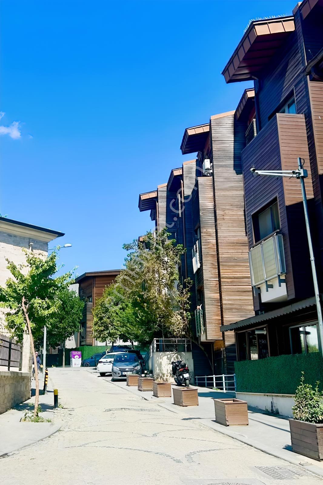 Karagümrük Sulukule'de Masrafsız 2 Katlı Müstakil Ev — fotoğraf 3
