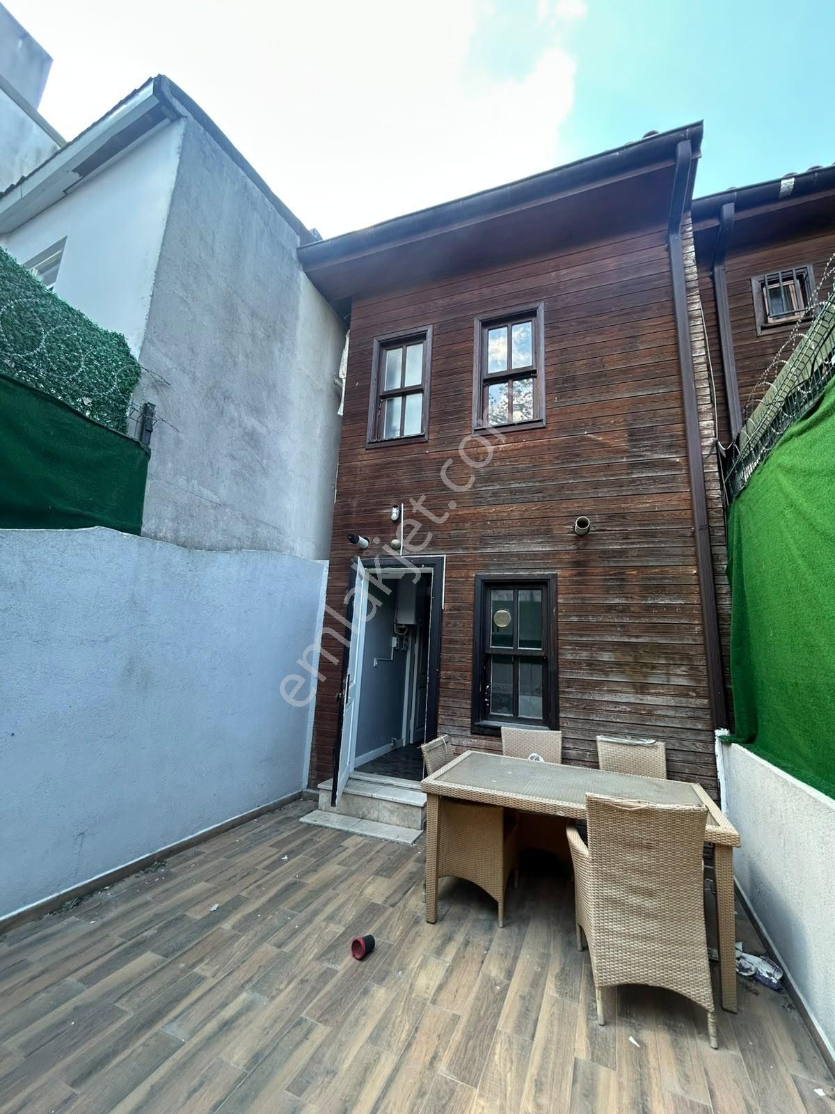 Karagümrük Sulukule'de Masrafsız 2 Katlı Müstakil Ev — fotoğraf 8