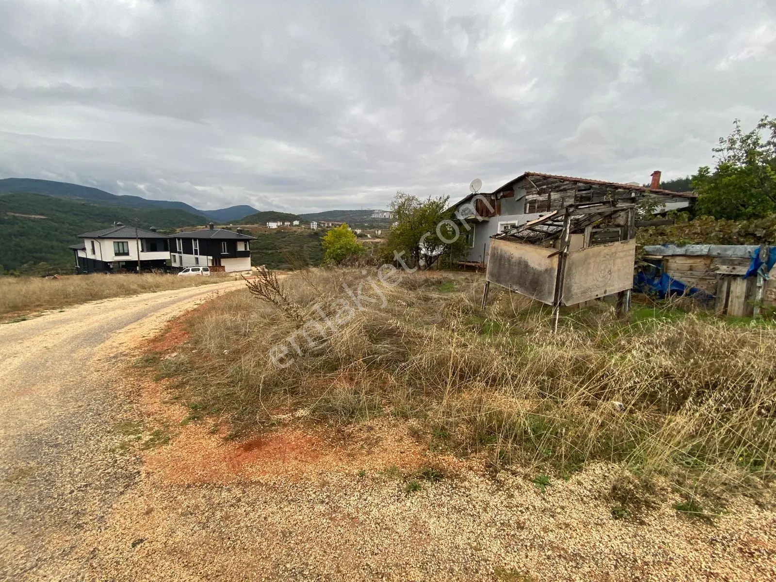 Bilecik Ertuğrulgazi'de Satılık 327 M² Doğa Manzaralı Arsa — fotoğraf 3
