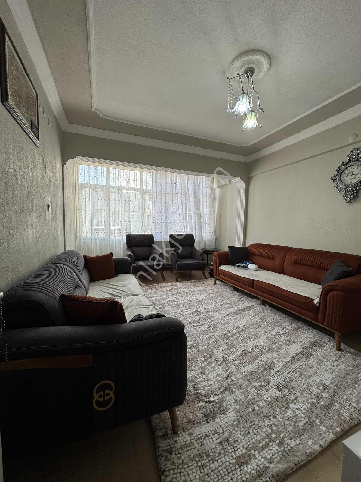 Buca Göksu Mah. 2.kat Satılık 2+1 D.gazlı Daire — fotoğraf 3