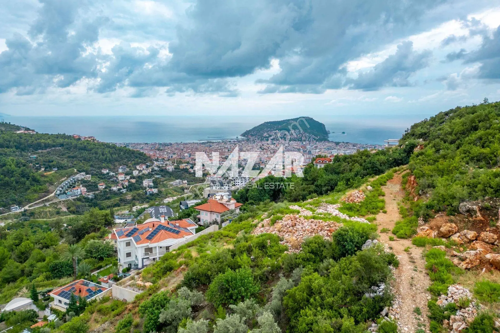 Alanya Tepe’de 2.184 M2 Deniz Manzaralı İmarlı Arsa — fotoğraf 11