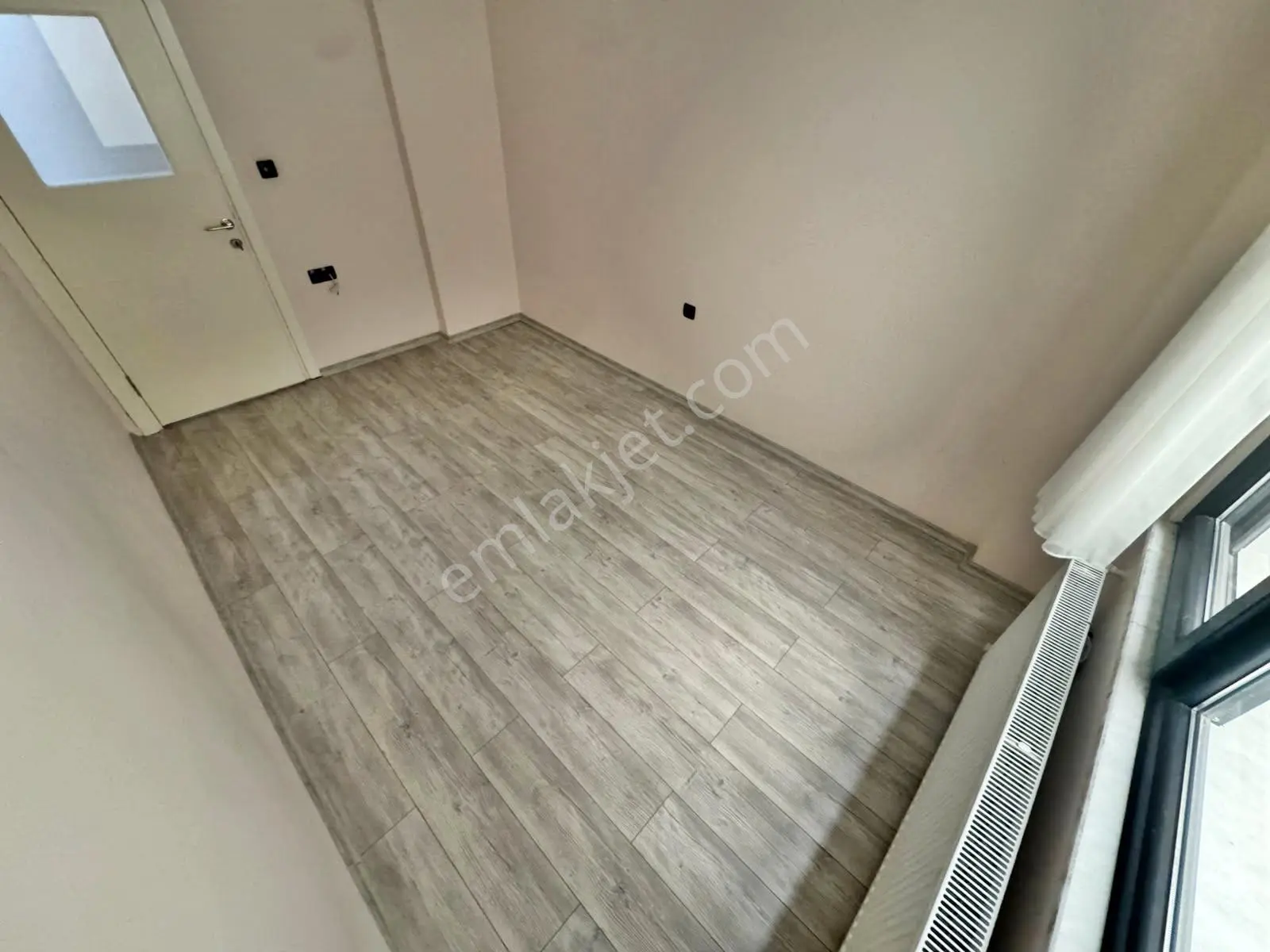 ▀güç'ten Akçayda Kazdağı Manzaralı Lüx Tasarım Kombili 1+1 Daire — fotoğraf 14