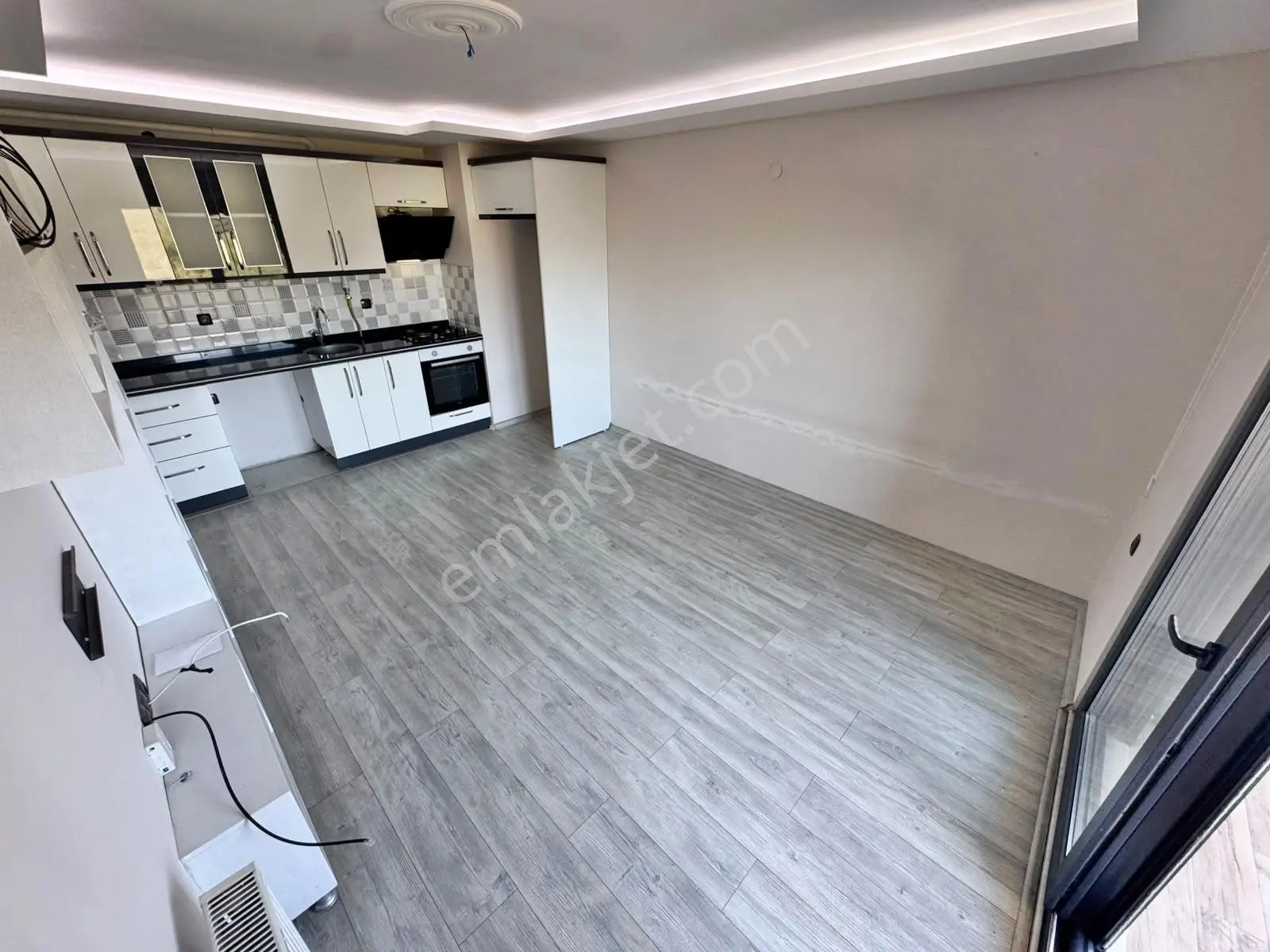 ▀güç'ten Akçayda Kazdağı Manzaralı Lüx Tasarım Kombili 1+1 Daire — fotoğraf 30