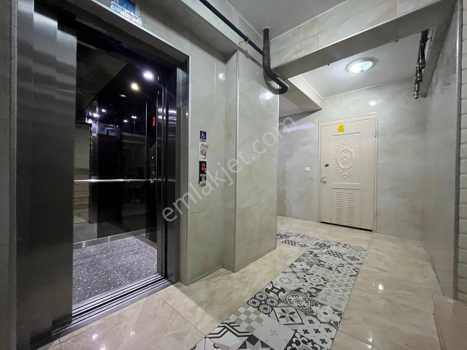 Saygınnergiz Team - Şemikler Teraslı Çatı Dubleks 4+1 Daire — fotoğraf 33