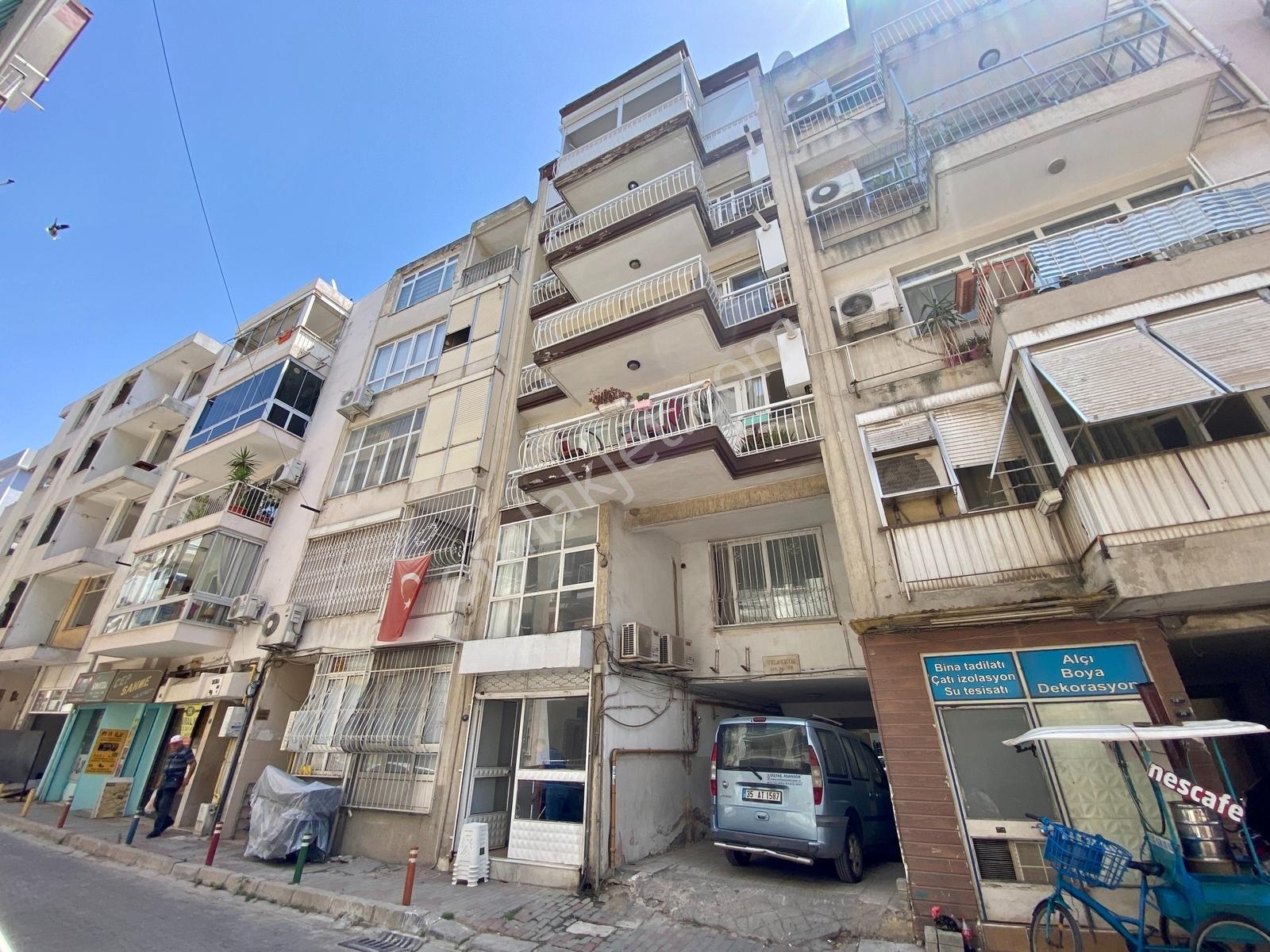 Saygınnergiz Team - Alaybey Kapalı Mutfak Çift Cephe 3+1 Daire