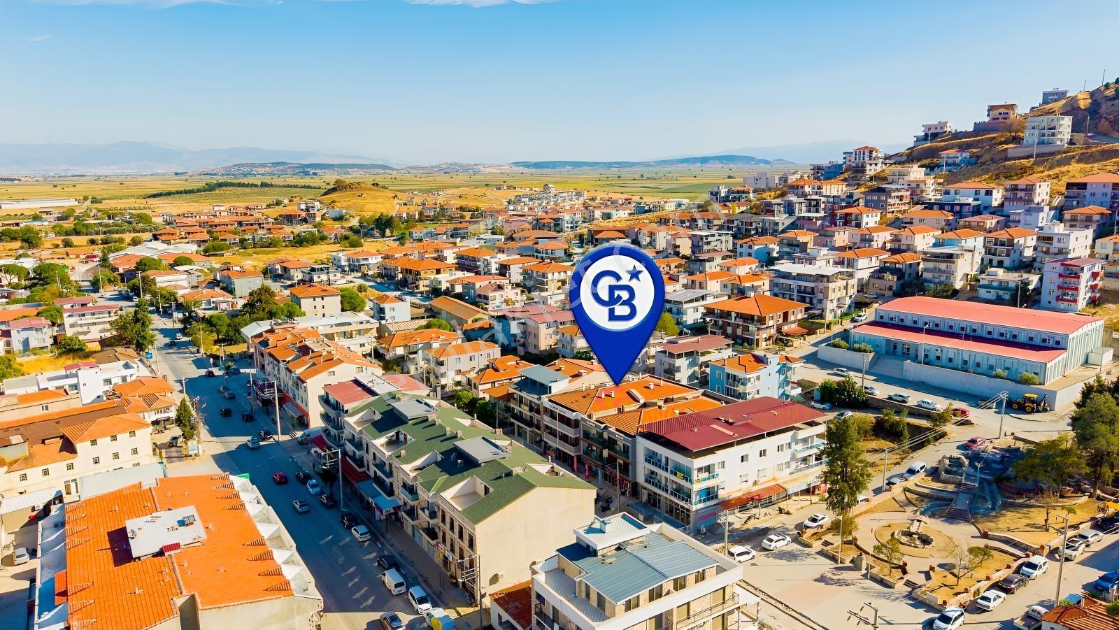 Foça Bağarası Kazım Dirik Mah. 2+1 Merkezi Konum Satılık Daire — fotoğraf 11