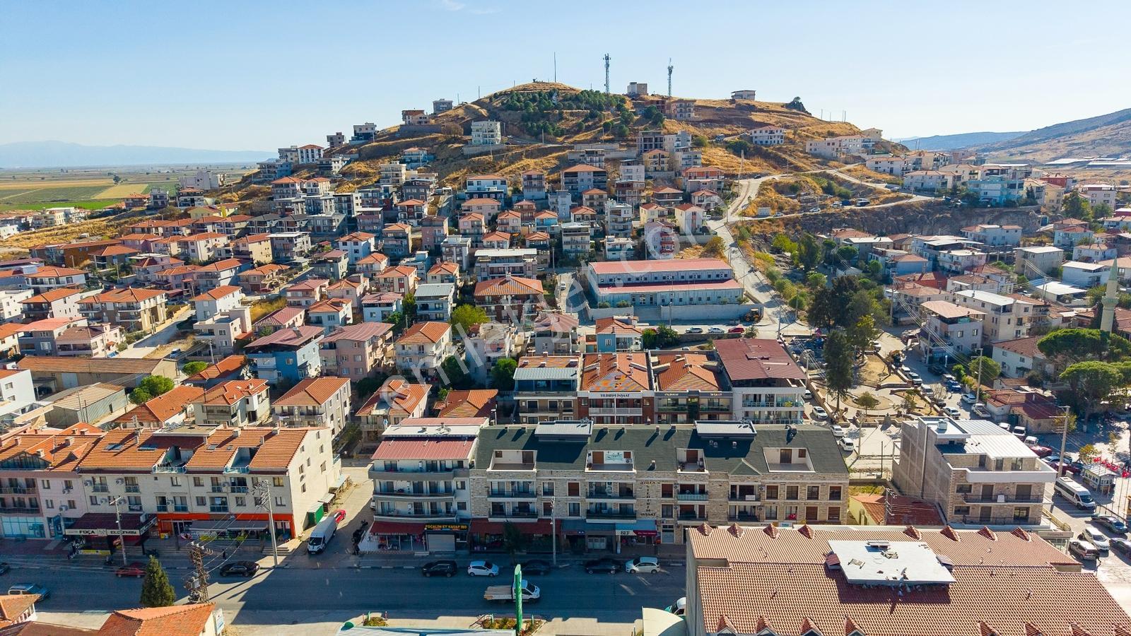 Foça Bağarası Kazım Dirik Mah. 2+1 Merkezi Konum Satılık Daire — fotoğraf 14