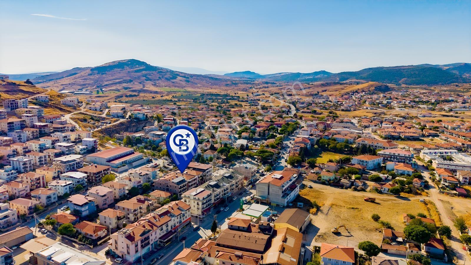 Foça Bağarası Kazım Dirik Mah. 2+1 Merkezi Konum Satılık Daire — fotoğraf 33