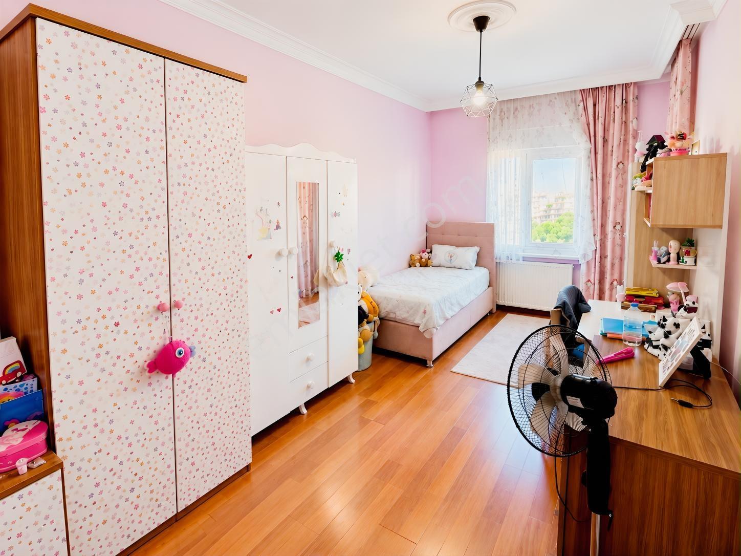 Saygınnergiz Team - Körfezköy Sitesi Deniz Manzaralı 3+1 Daire — fotoğraf 18