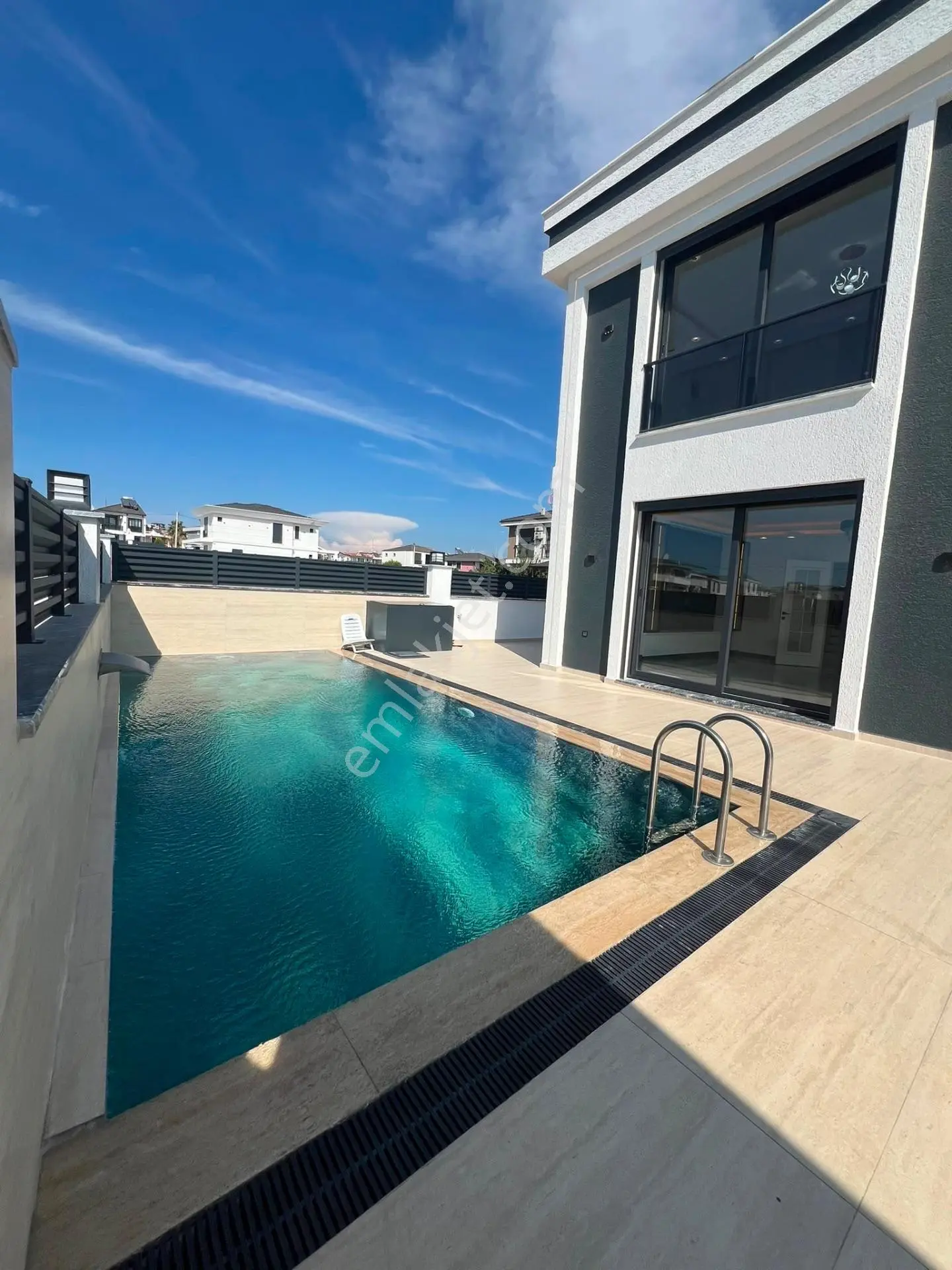 Aydın Didim’De Akıllı Sistem Lüx Havuzlu Villa