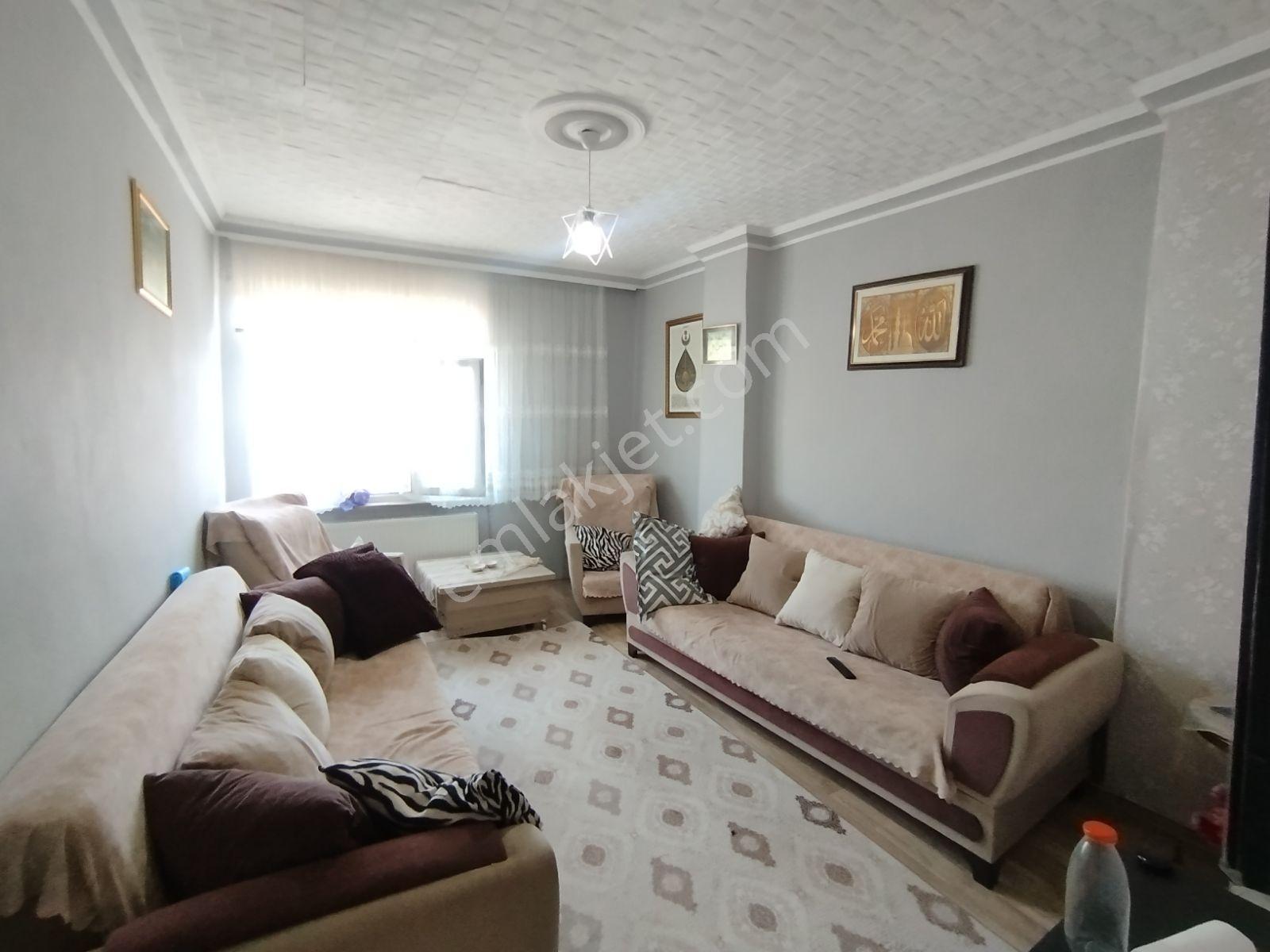 Aslı Emlak'tan Yunus Emre Mah 2+1 Kat 4 — fotoğraf 2