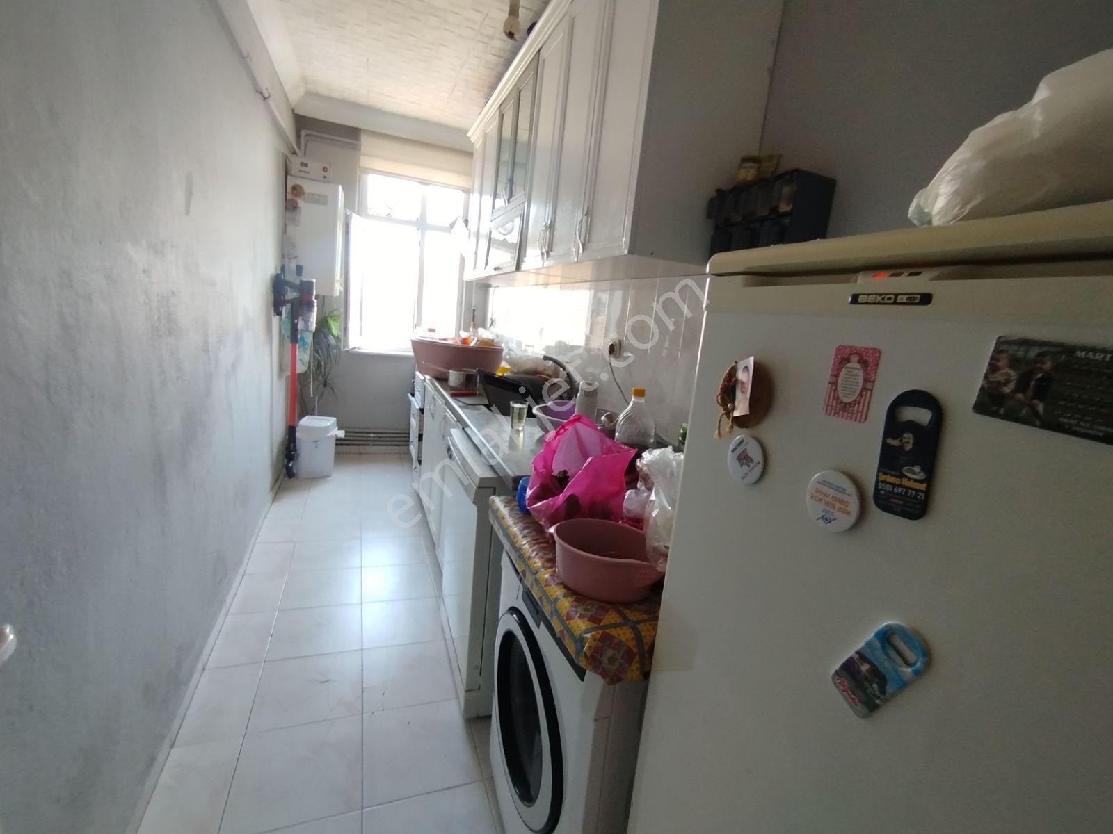 Aslı Emlak'tan Yunus Emre Mah 2+1 Kat 4 — fotoğraf 8