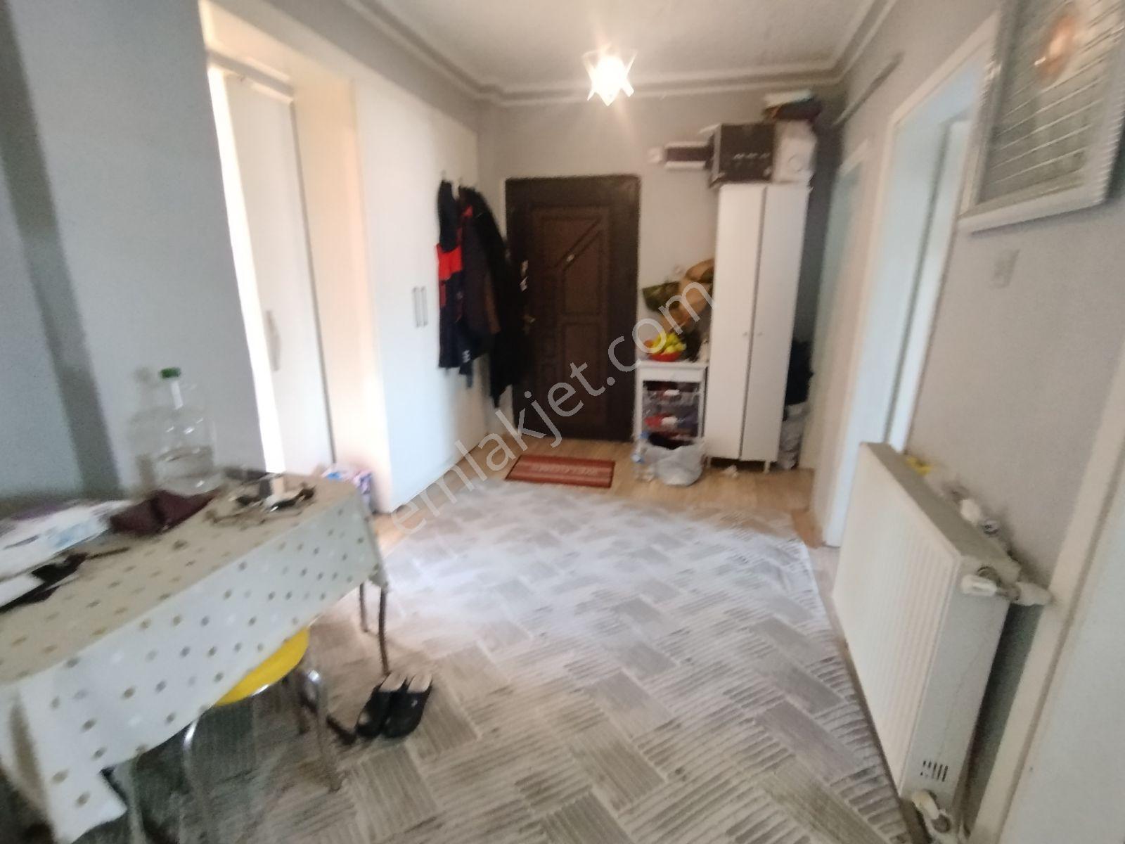 Aslı Emlak'tan Yunus Emre Mah 2+1 Kat 4 — fotoğraf 21