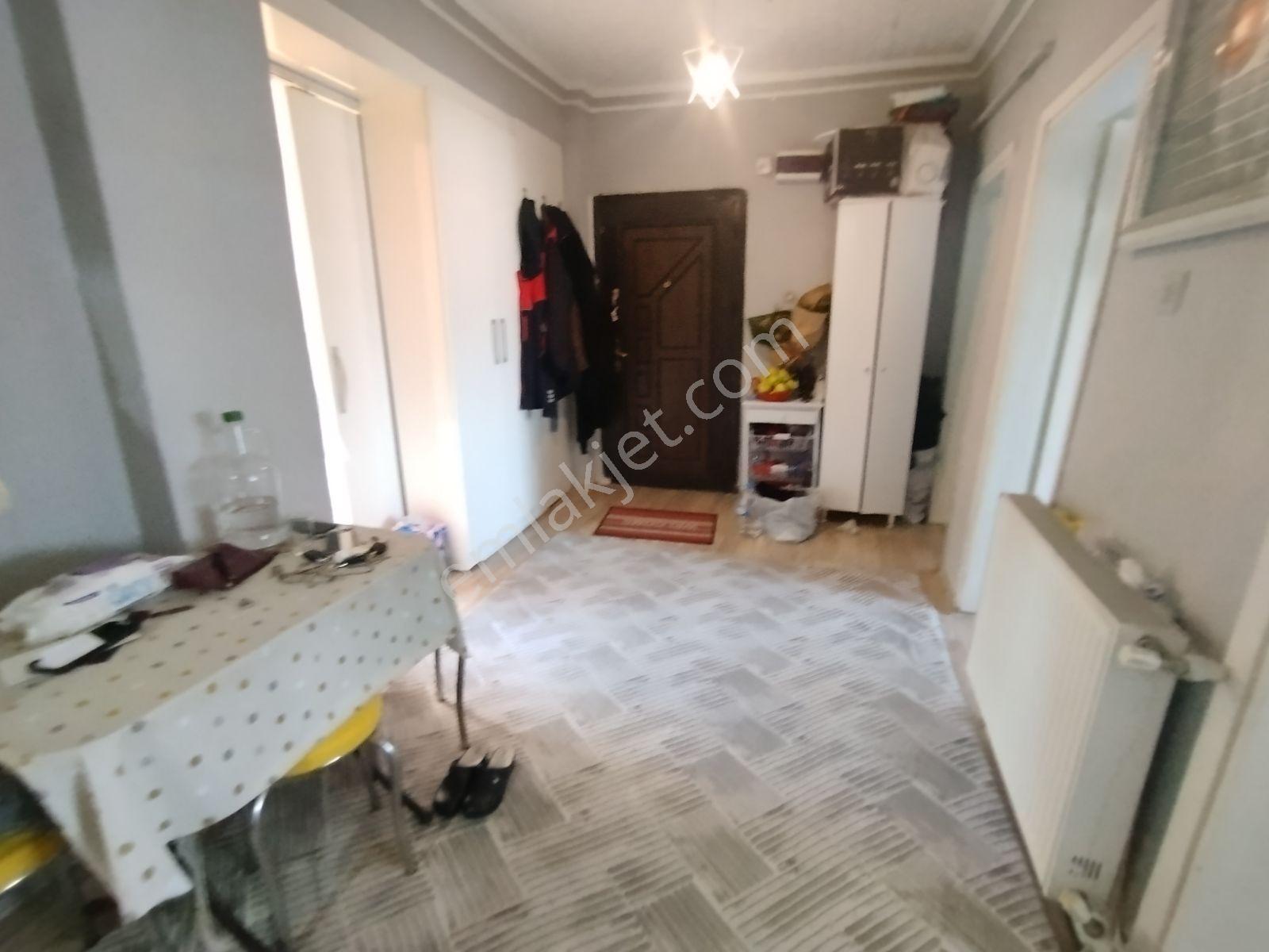 Aslı Emlak'tan Yunus Emre Mah 2+1 Kat 4 — fotoğraf 23