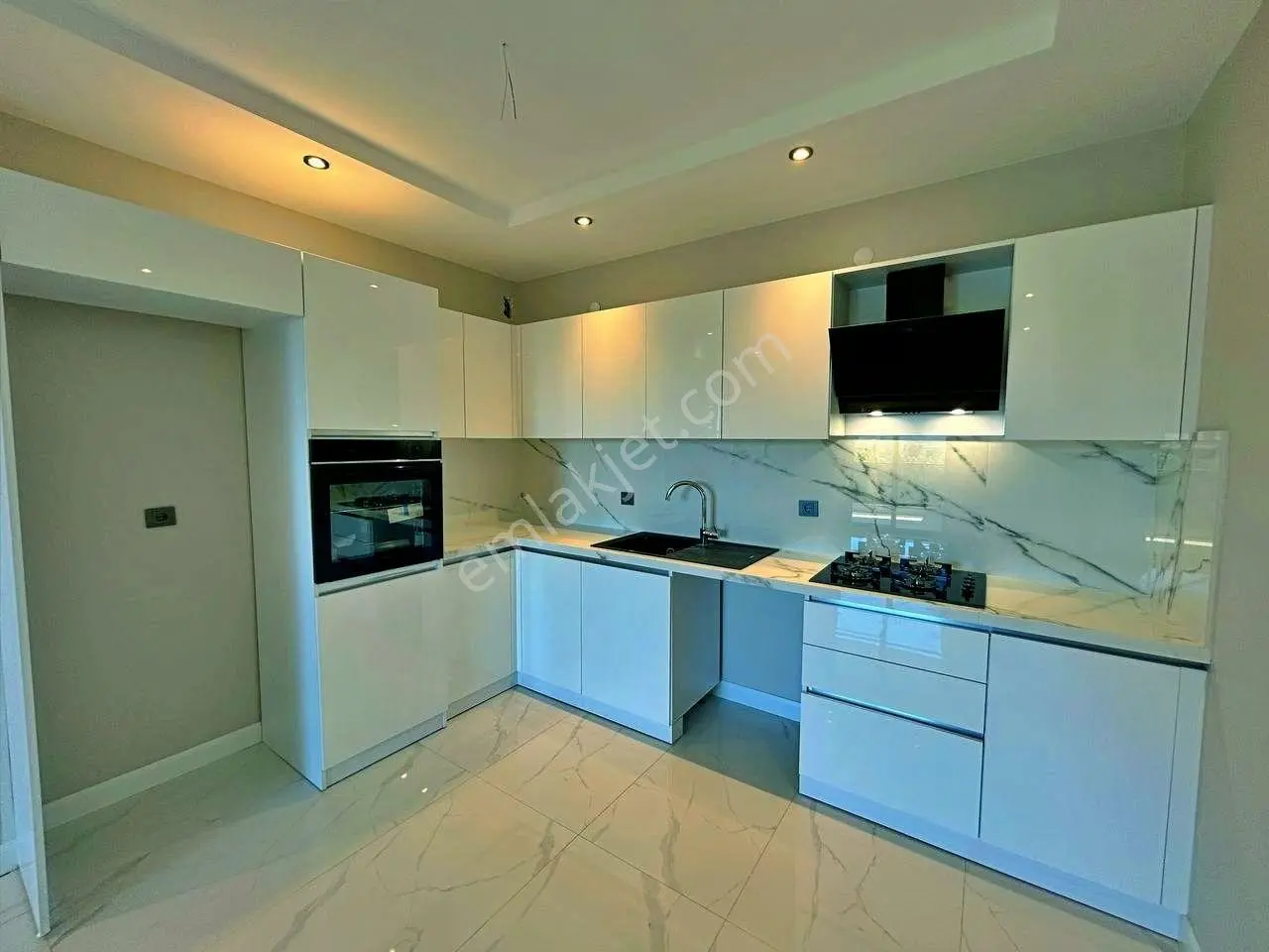 Uytun'dan Akçay-güre Arası Havuzlu Lüks Sitede 2+1 Dubleks Daire — fotoğraf 23