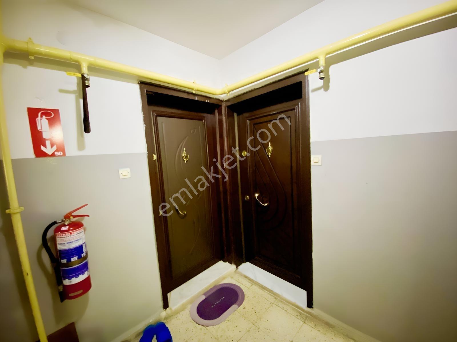 Saygınnergiz Team - Çiğli Evka 5 Ara Kat Satlık 2+1 Daire — fotoğraf 21