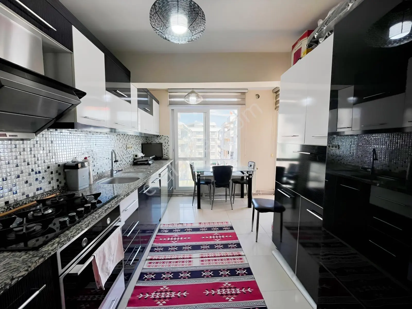 Saygınnergiz Team - Goncalar Ara Kat Boş Satılık 3+1 Daire — fotoğraf 12
