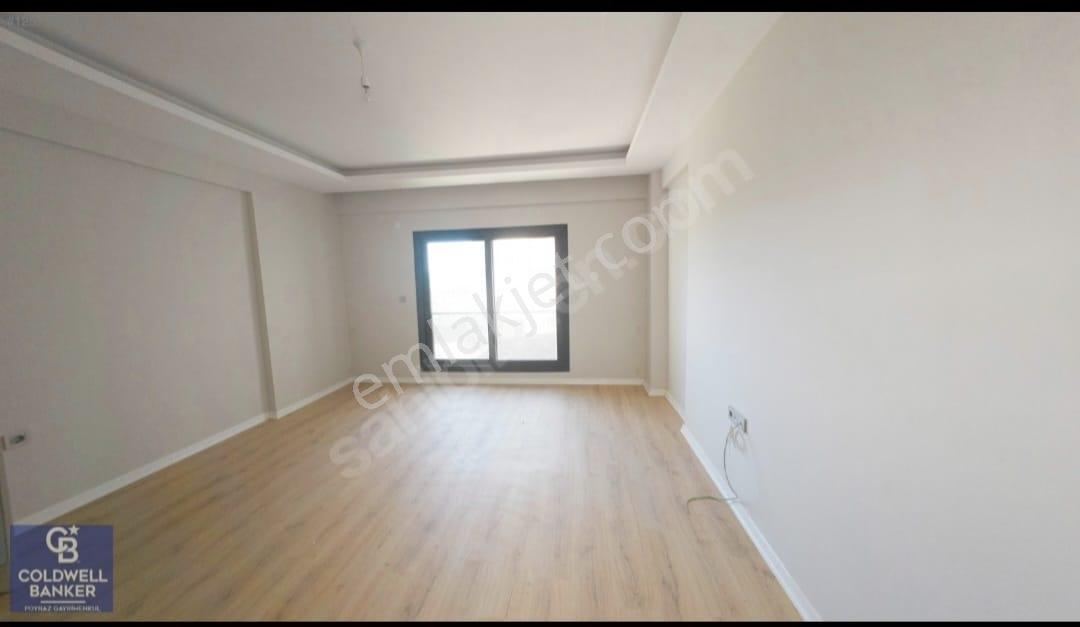 Menderes Coldwell Banker Poyraz'dan Gümüldür Merkezde 2+1 Daire — fotoğraf 6