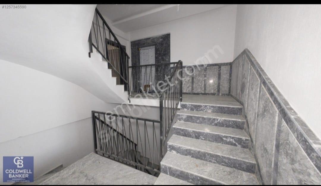 Menderes Coldwell Banker Poyraz'dan Gümüldür Merkezde 2+1 Daire — fotoğraf 25