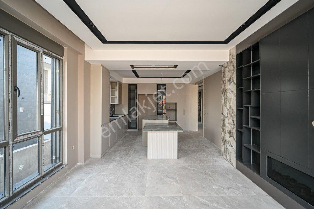 Emlak 72'den Gültepe Mah.satılık Ultra Lüks Triplex Villa — fotoğraf 3