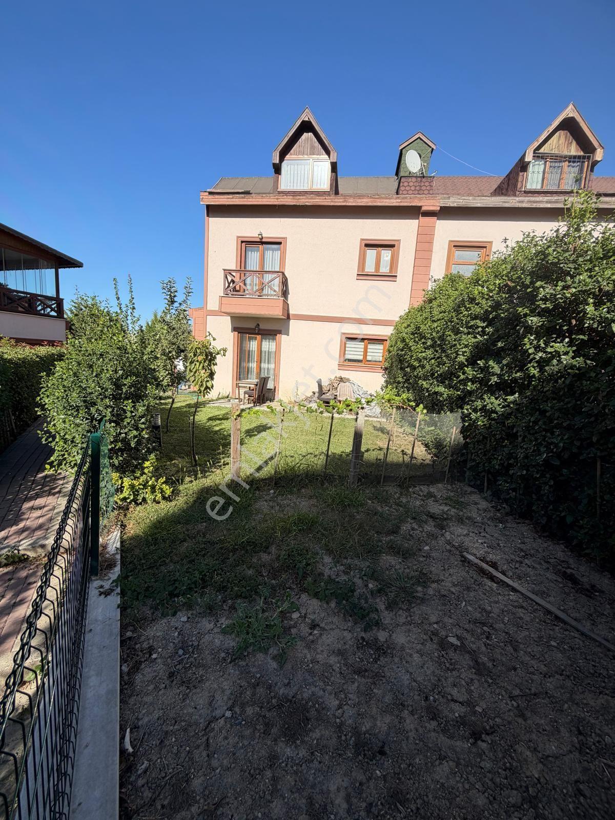 Bahçeşehir 2. Kısım Sezgin Villaları Sitesinde 7+2 Lüks Villa — fotoğraf 18