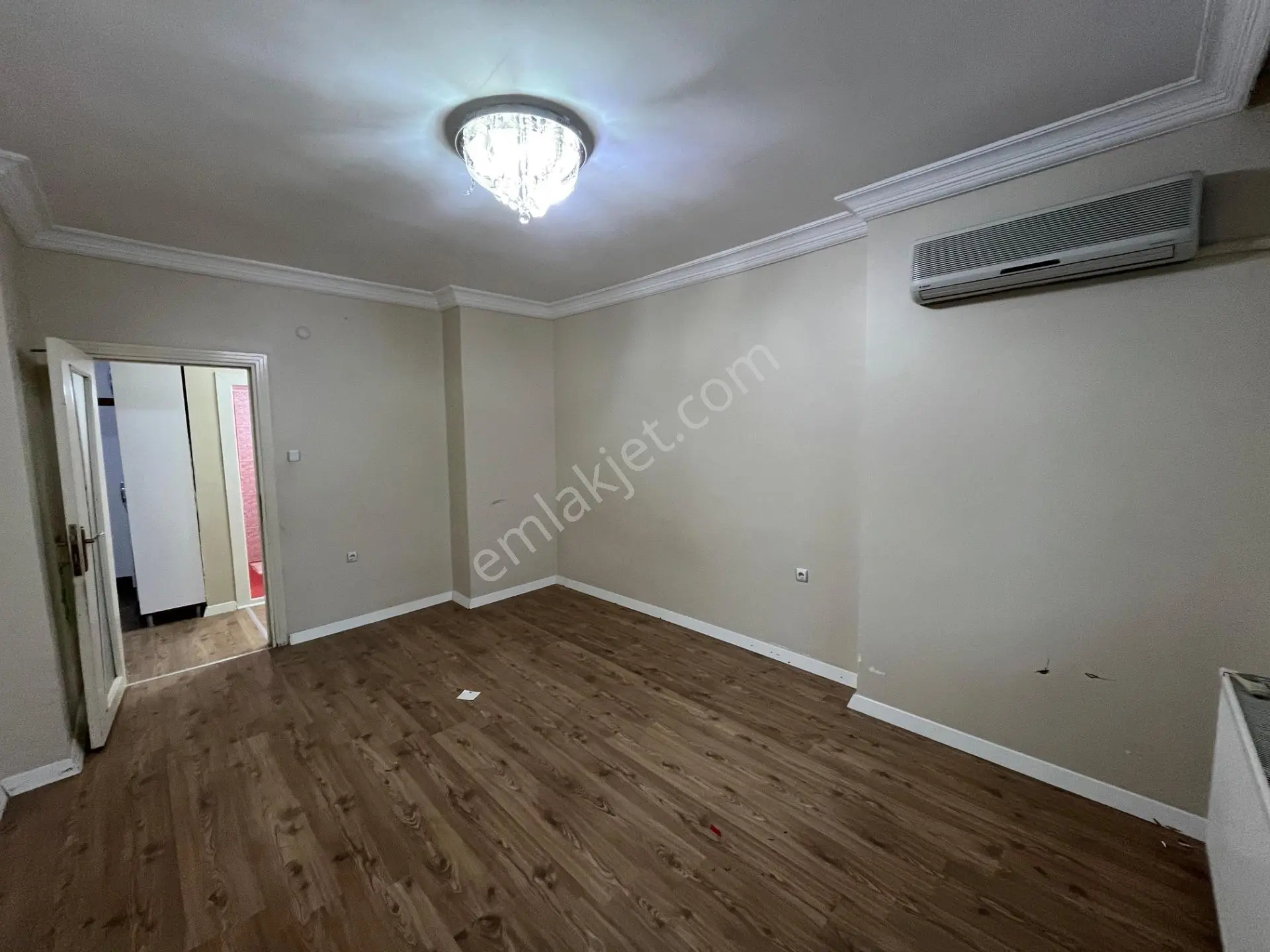 3+1 Güzelyalı 10-1katı Dgaz Kap.mutfak G.odası Geniş Kgb Cephe 185m2 Araç Takas Olur Hasarsız — fotoğraf 22