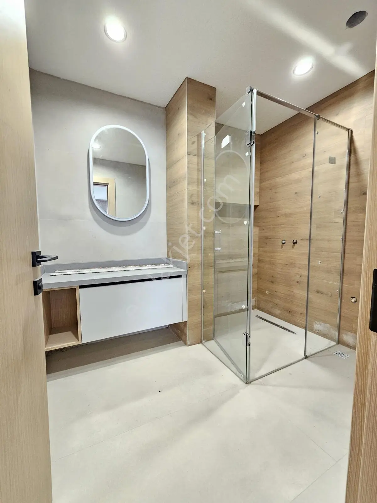 Konacık'ta Ana Yola Yakın 450 M2 İster Ofis İster Havuzlu Villa! — fotoğraf 6