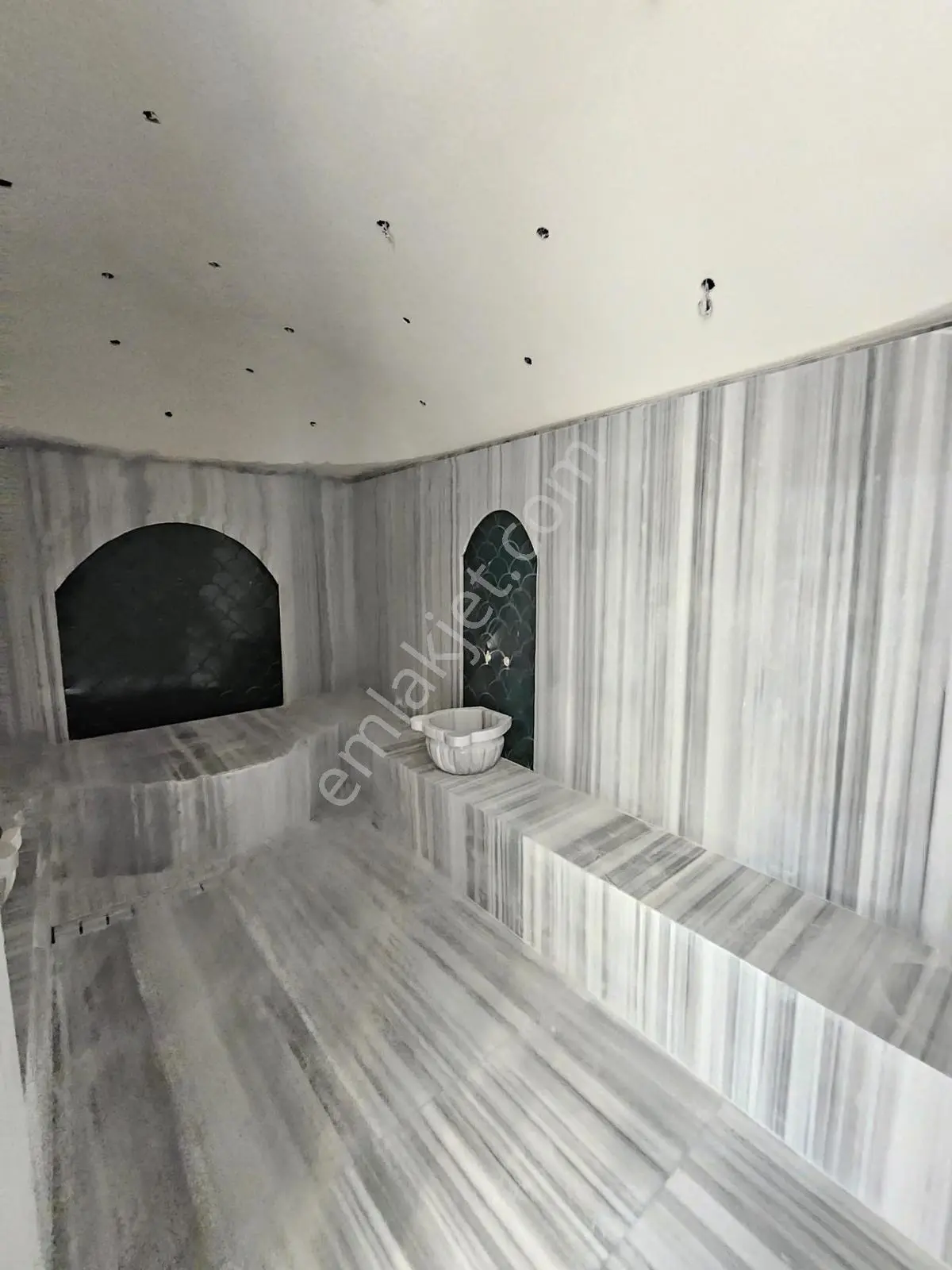 Konacık'ta Ana Yola Yakın 450 M2 İster Ofis İster Havuzlu Villa! — fotoğraf 19
