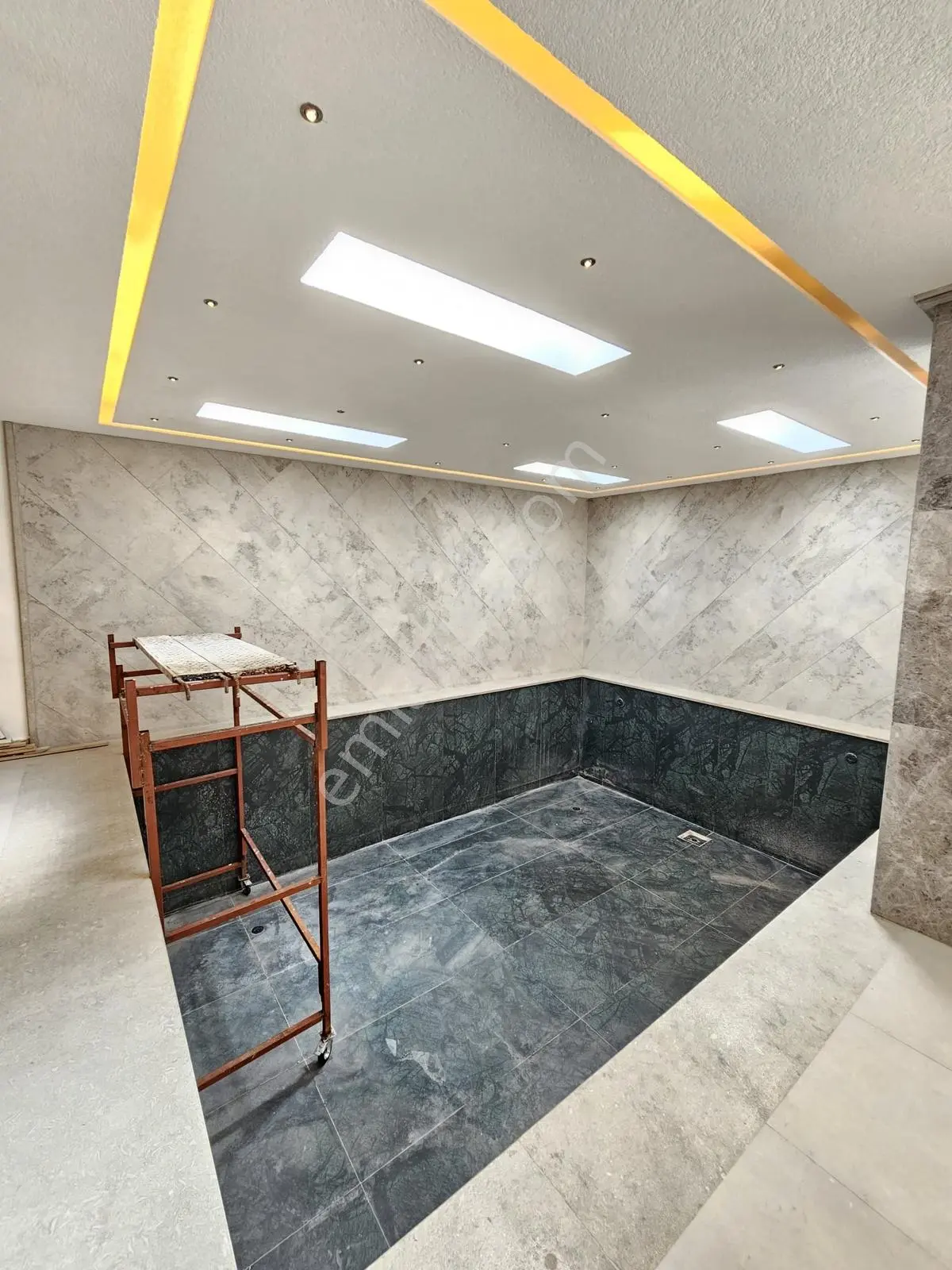 Konacık'ta Ana Yola Yakın 450 M2 İster Ofis İster Havuzlu Villa! — fotoğraf 20