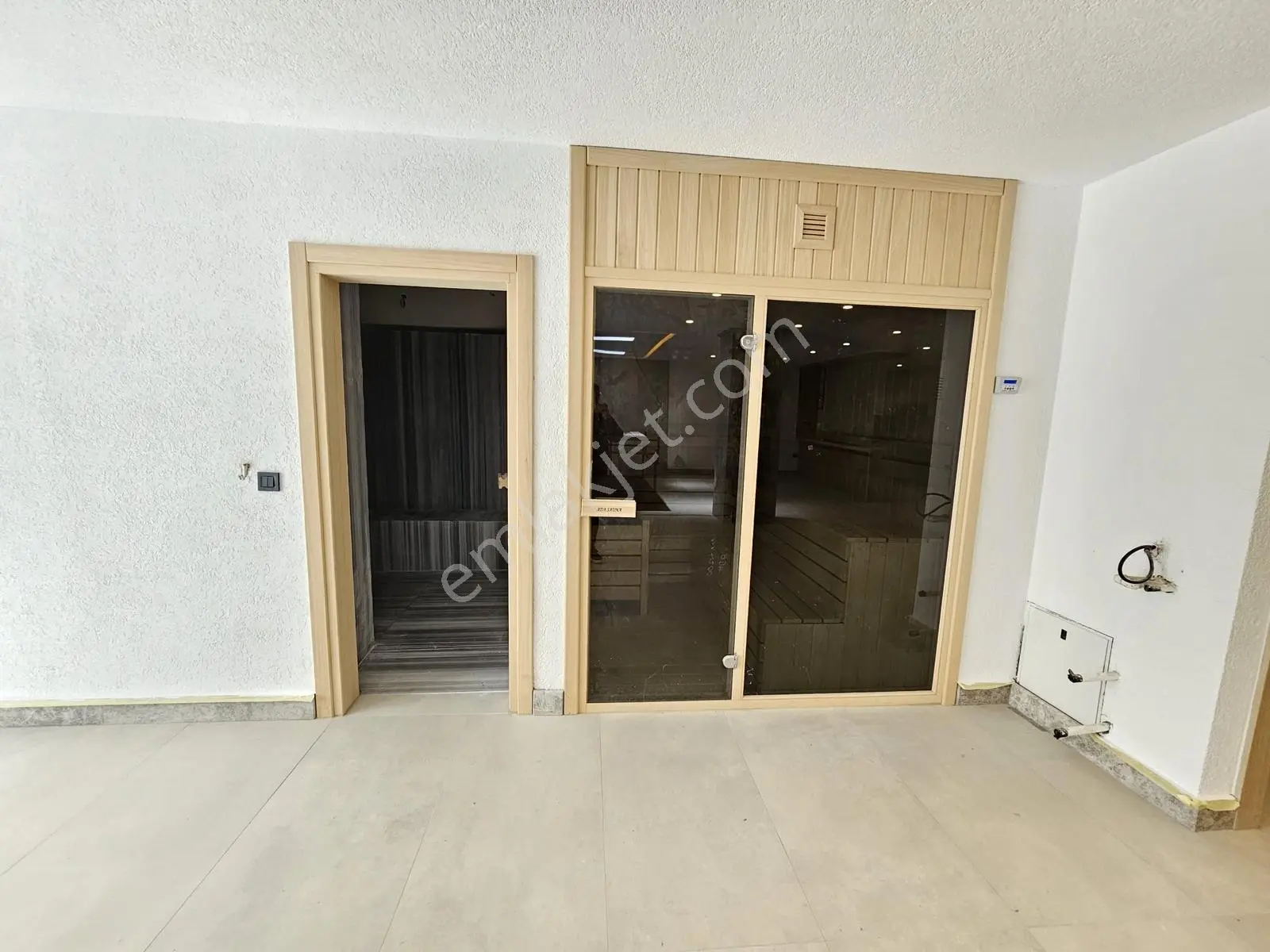 Konacık'ta Ana Yola Yakın 450 M2 İster Ofis İster Havuzlu Villa! — fotoğraf 21